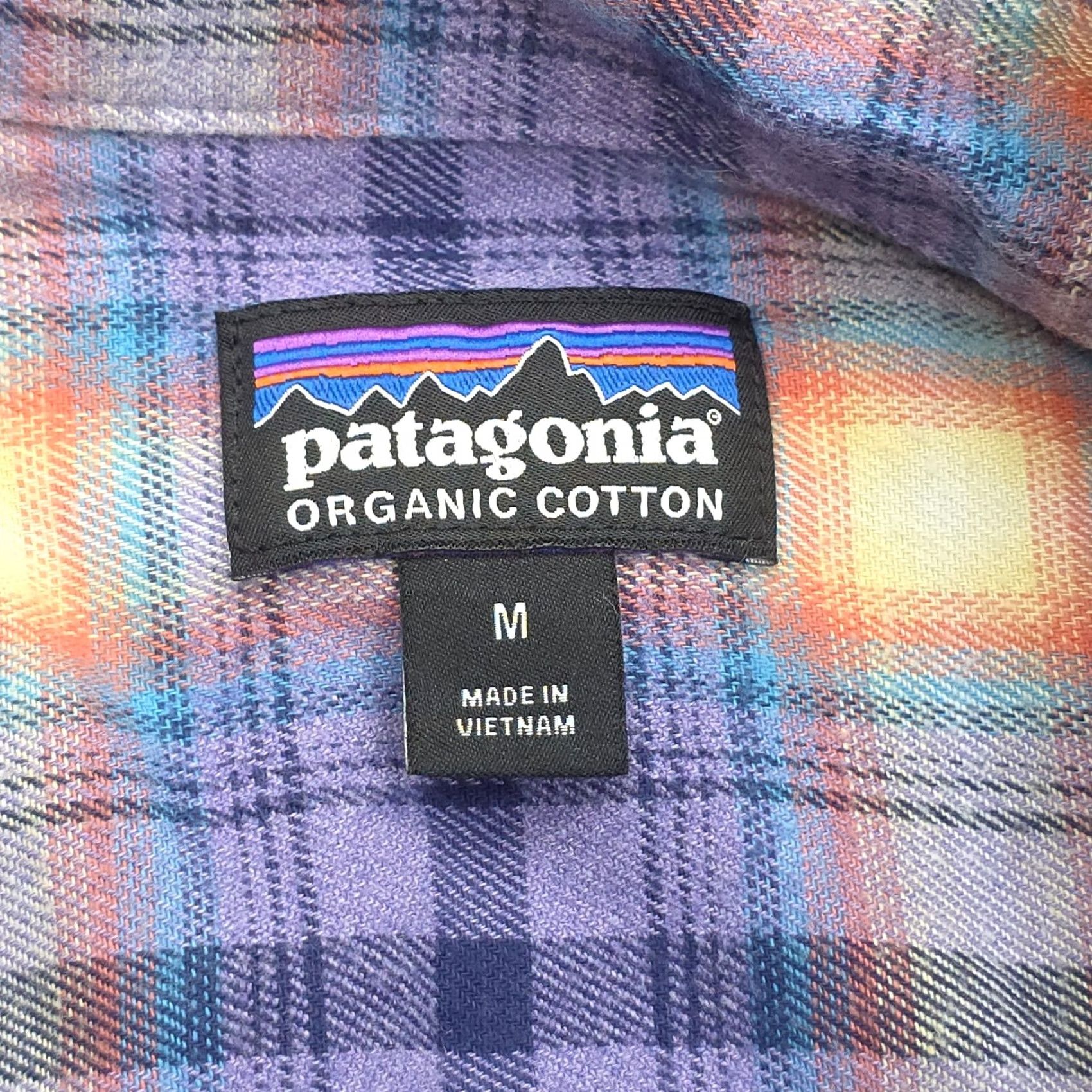 Patagonia Patagonia Fjord Flannel Shirt Mens Medium Purple Plaid Lightweight Long-Sleeved Button-Up Size US M / EU 48-50 / 2 - 5 Thumbnail