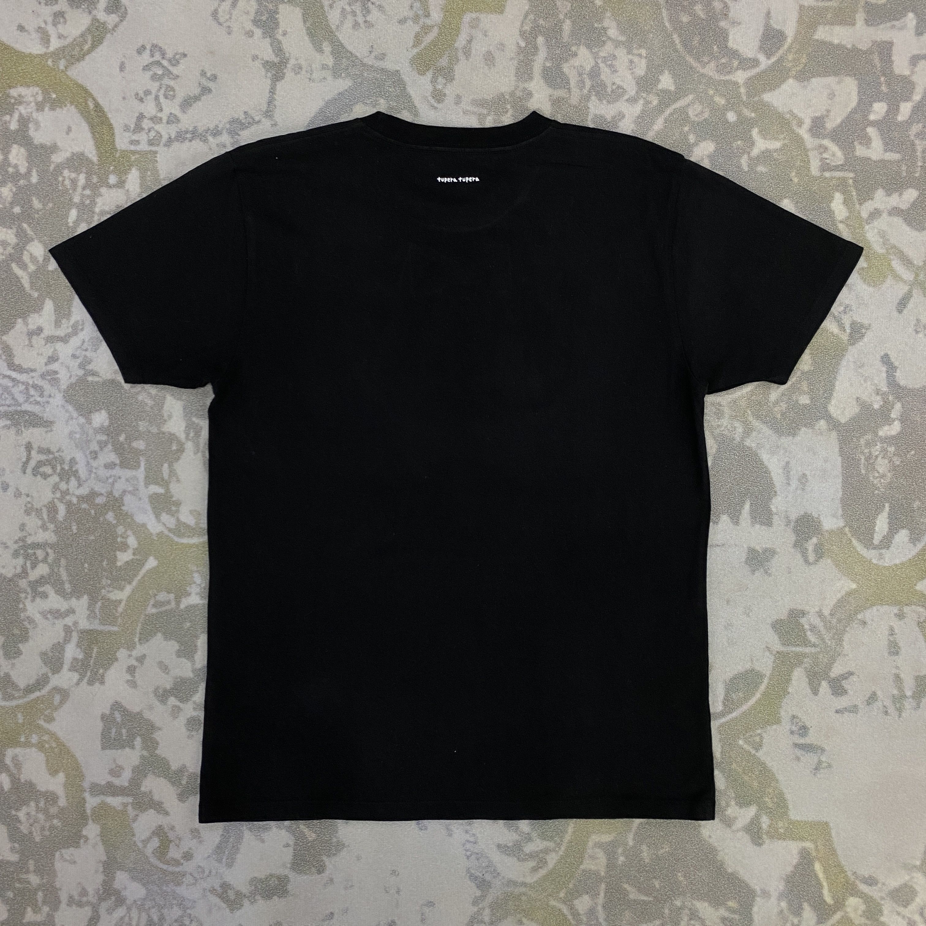 Japanese Brand Vintage Graniph Tshirt - K005 Size US S / EU 44-46 / 1 - 2 Thumbnail