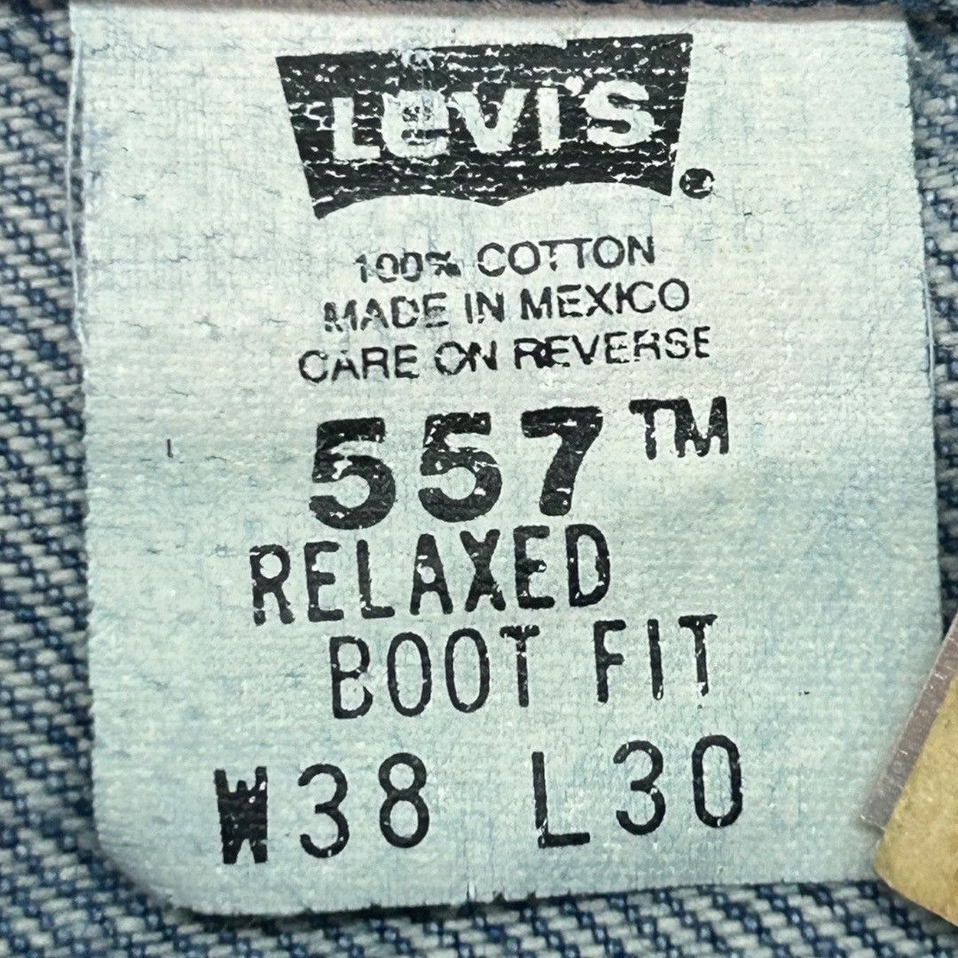 Levi's Vintage Levi's 557 Men's Relaxed Boot Fit Jeans - Size W 38 Size US 38 / EU 54 - 3 Thumbnail