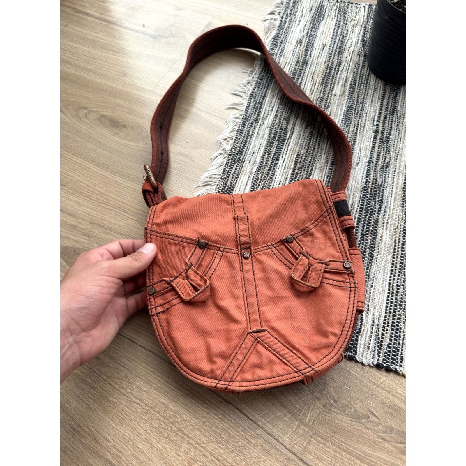 Diesel VINTAGE DIESEL Shoulder Bag Unisex Adults Medium Coral Orange 90s Y2K Avant Garde Crossbody Bag Size ONE SIZE - 2 Thumbnail