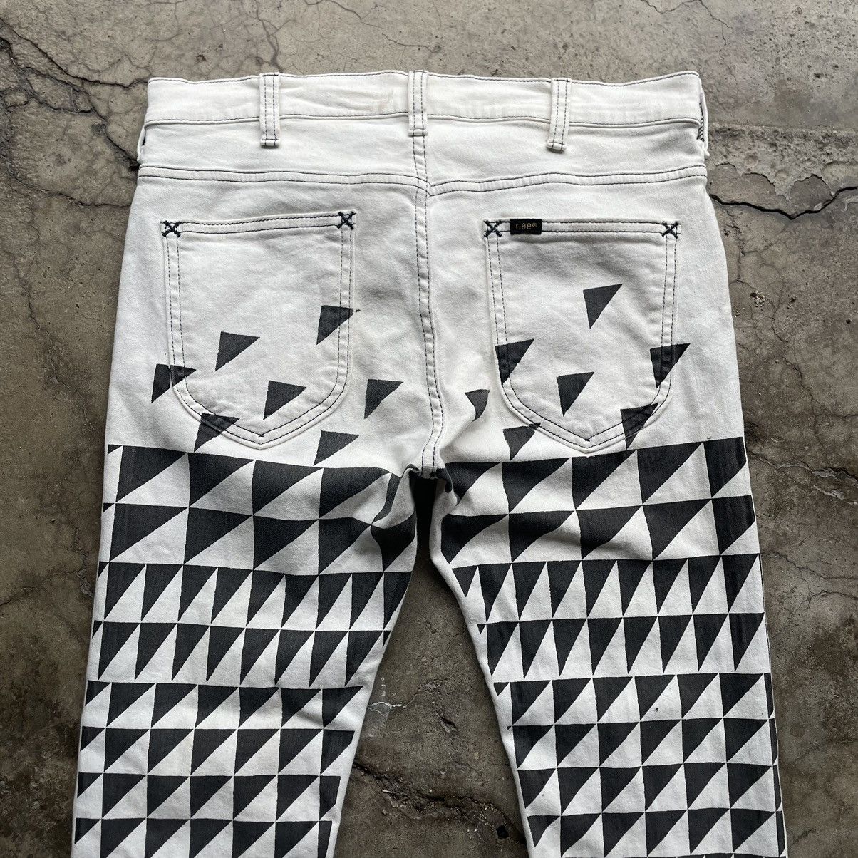 Lee × Vintage 🔥Vintage Lee White Stoned Washed Native Design Slim Jeans Size US 32 / EU 48 - 5 Thumbnail