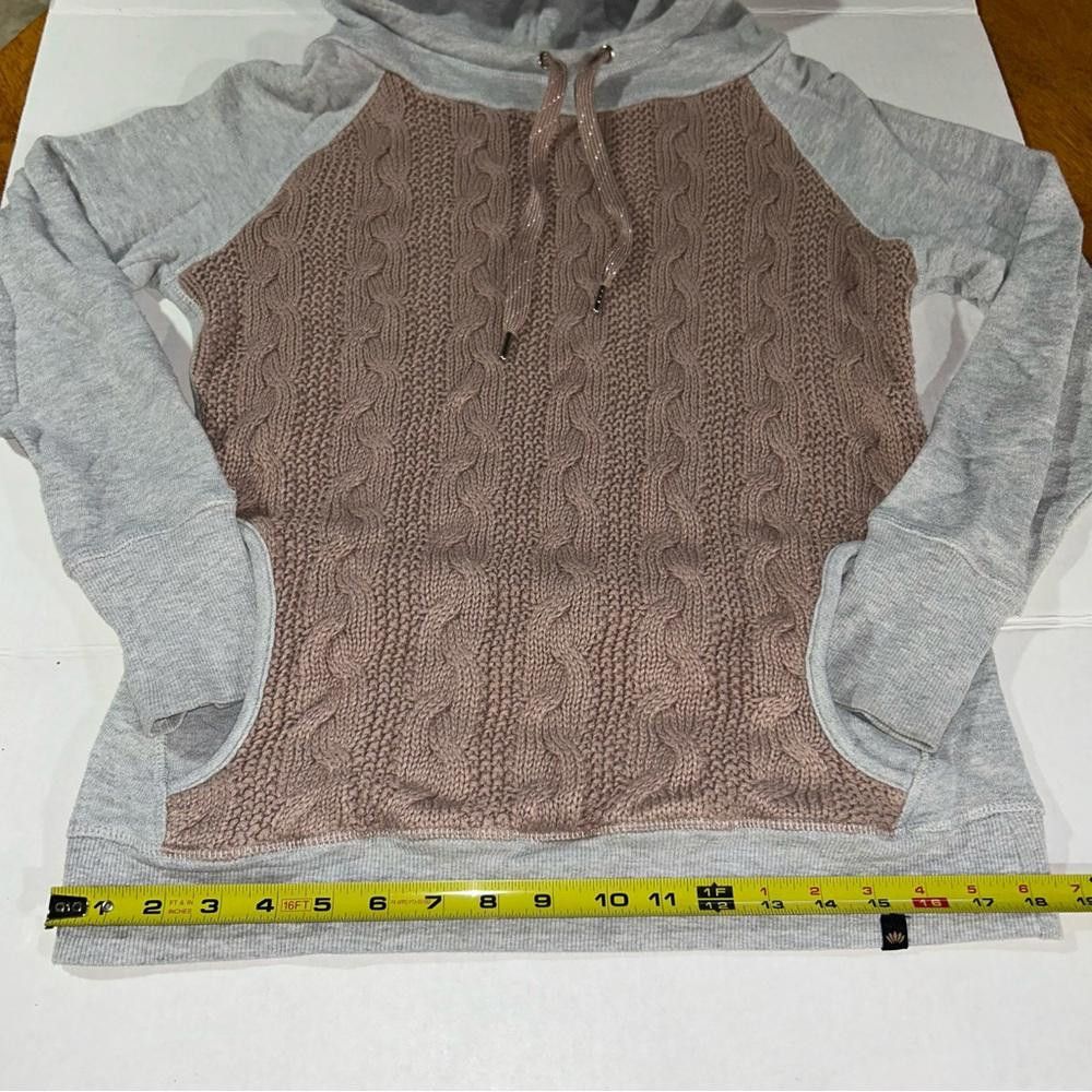Acne Studios Studio Energy Zone Gray Hoodie w/ Pink Cable-knit Front, Med Size M / US 6-8 / IT 42-44 - 7 Thumbnail