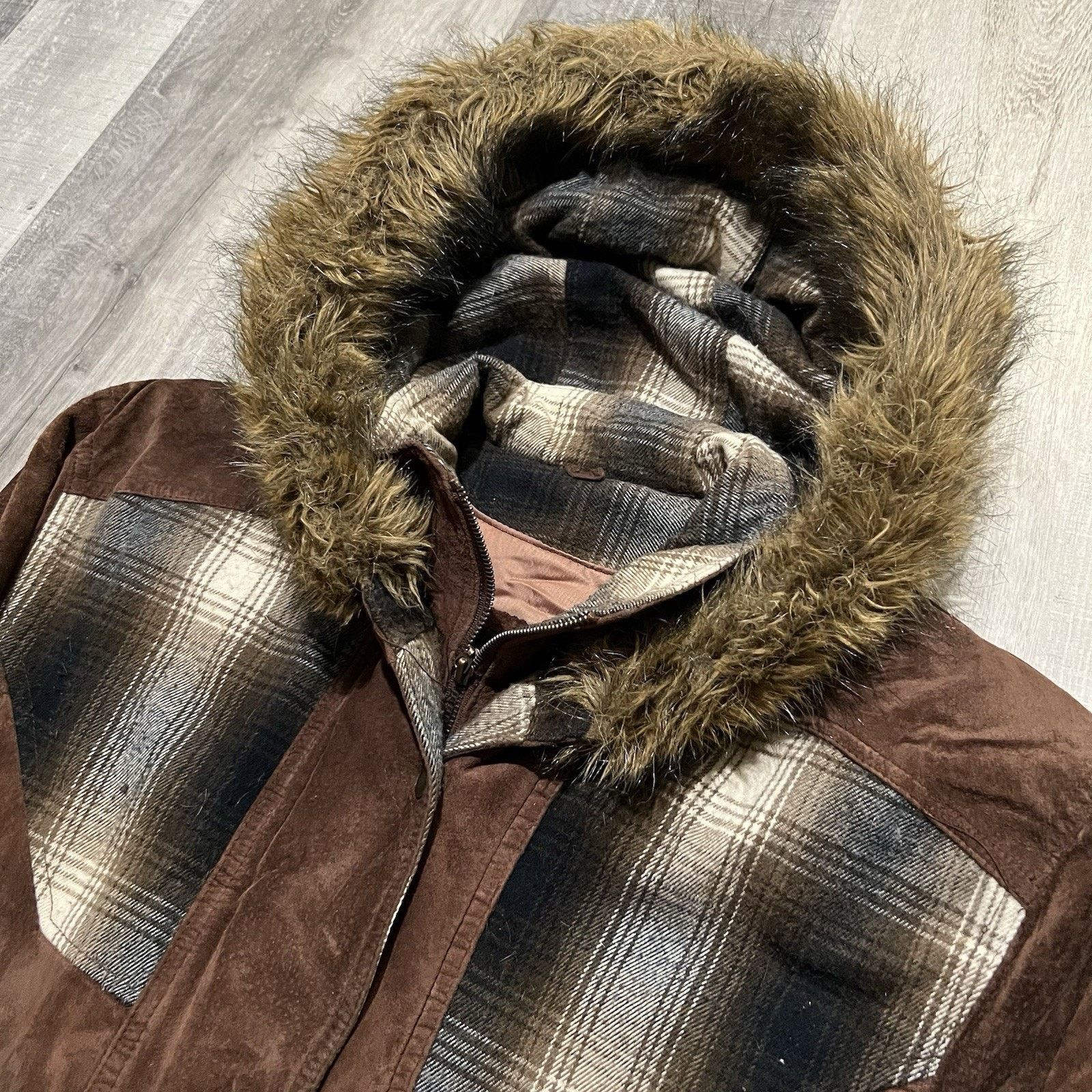Wilsons Leather VTG Wilsons Brown Leather Patchwork Fur Hood Parka Jacket Size US S / EU 44-46 / 1 - 4 Thumbnail