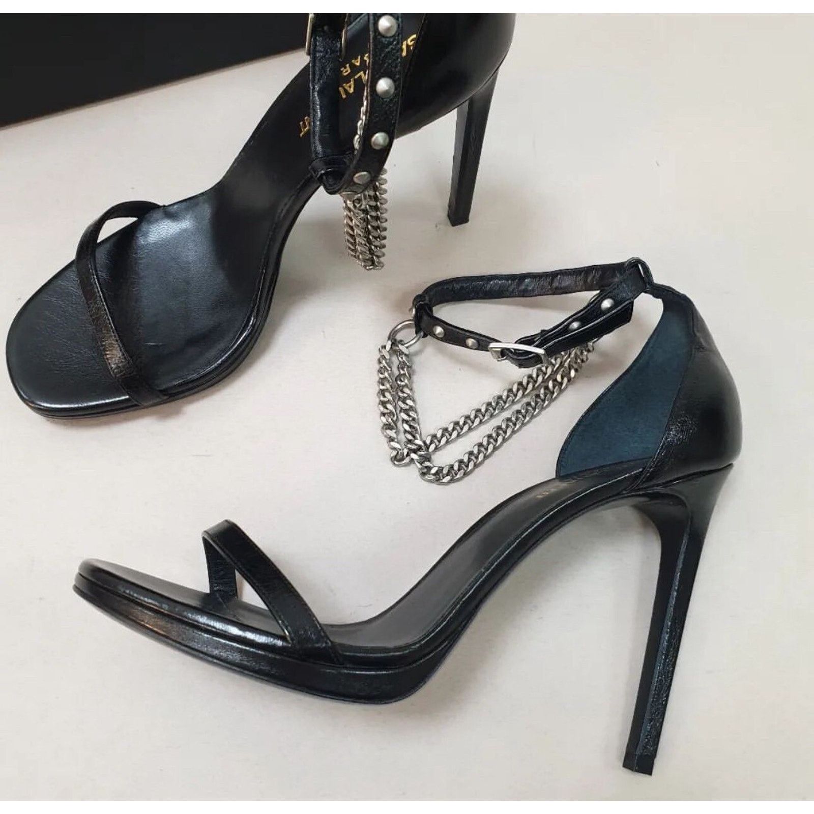 Saint Laurent Paris NWOB Saint Laurent Black Leather Heeled Sandals Sz.38.5 Size US 7.5 / IT 37.5 - 4 Thumbnail