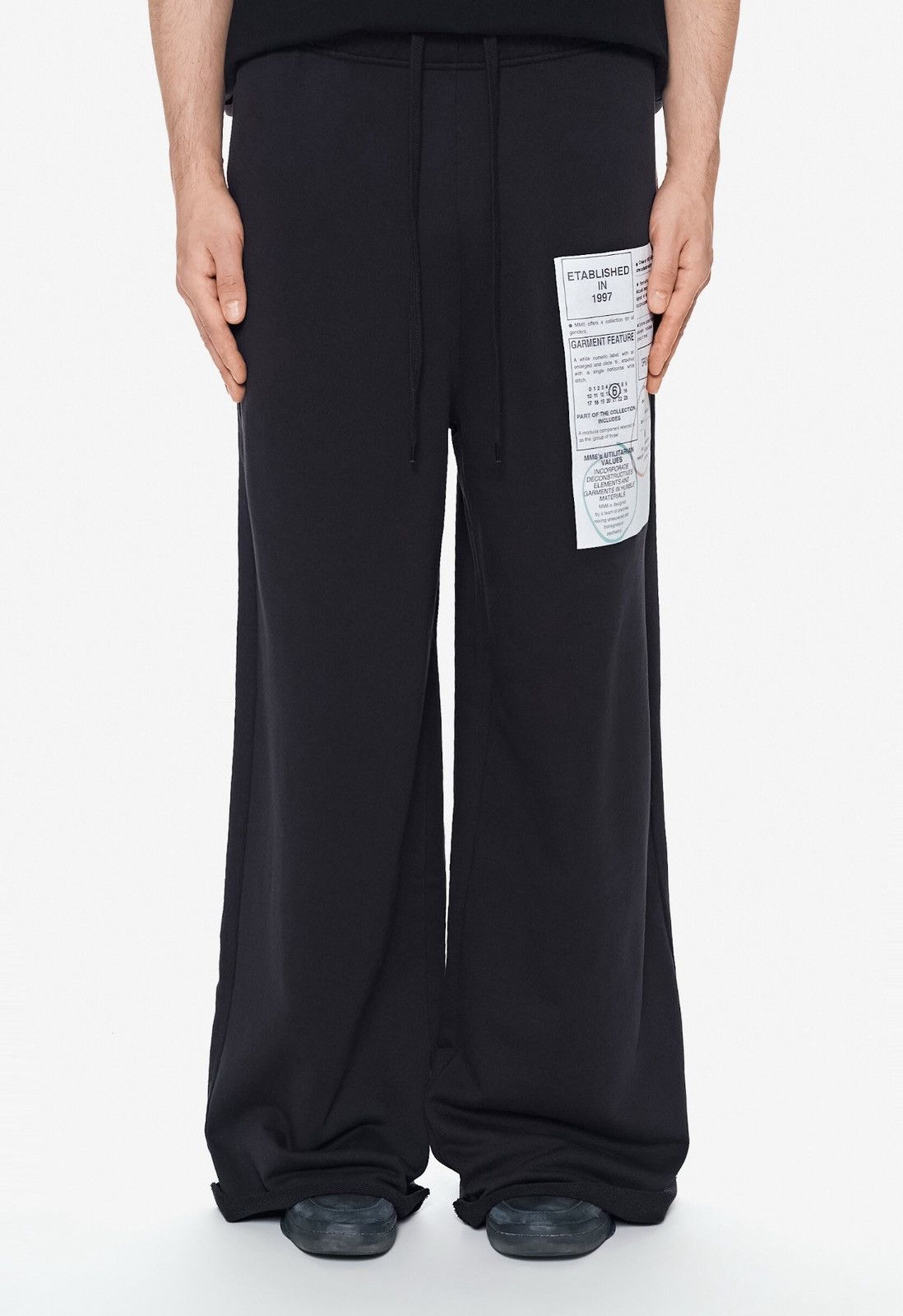 MM6 Last MM6 Maison Margiela Black Logo Number Motif Sweatpants Size US 32 / EU 48 - 1 Thumbnail