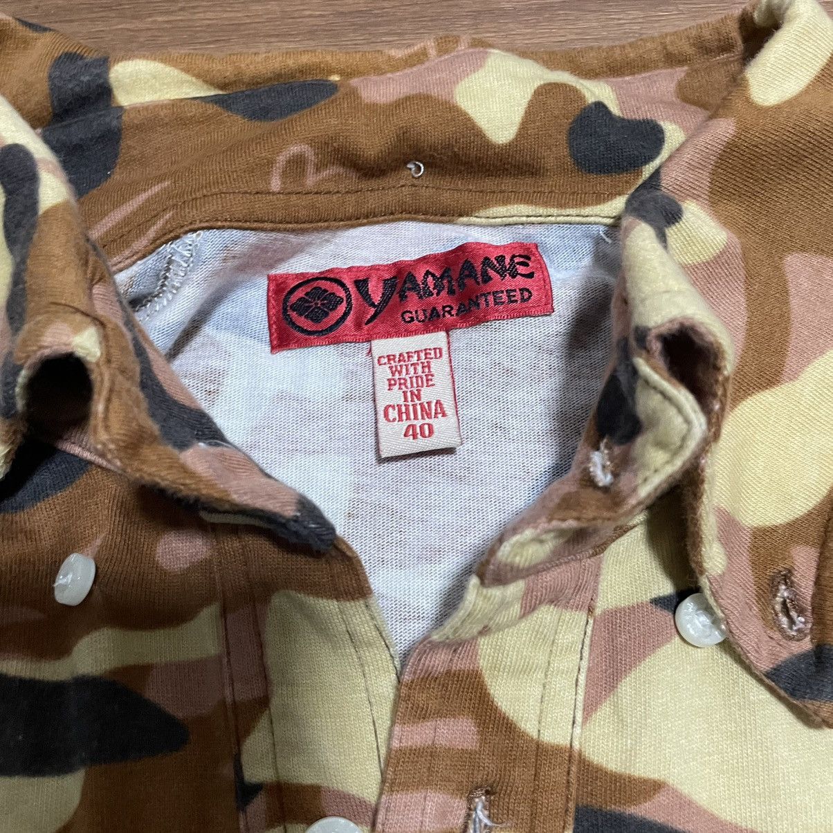 Evisu Yamane Evisu camouflage button up polos size 40 Size US L / EU 52-54 / 3 - 4 Thumbnail
