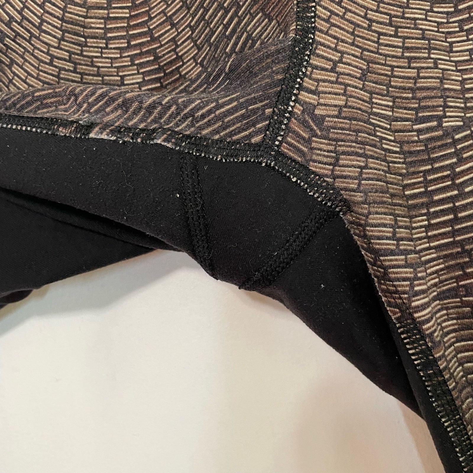 Lululemon Lululemon Wunder Under Leggings 6 Womens Luon Gold Printed Size 28" / US 6 / IT 42 - 2 Thumbnail