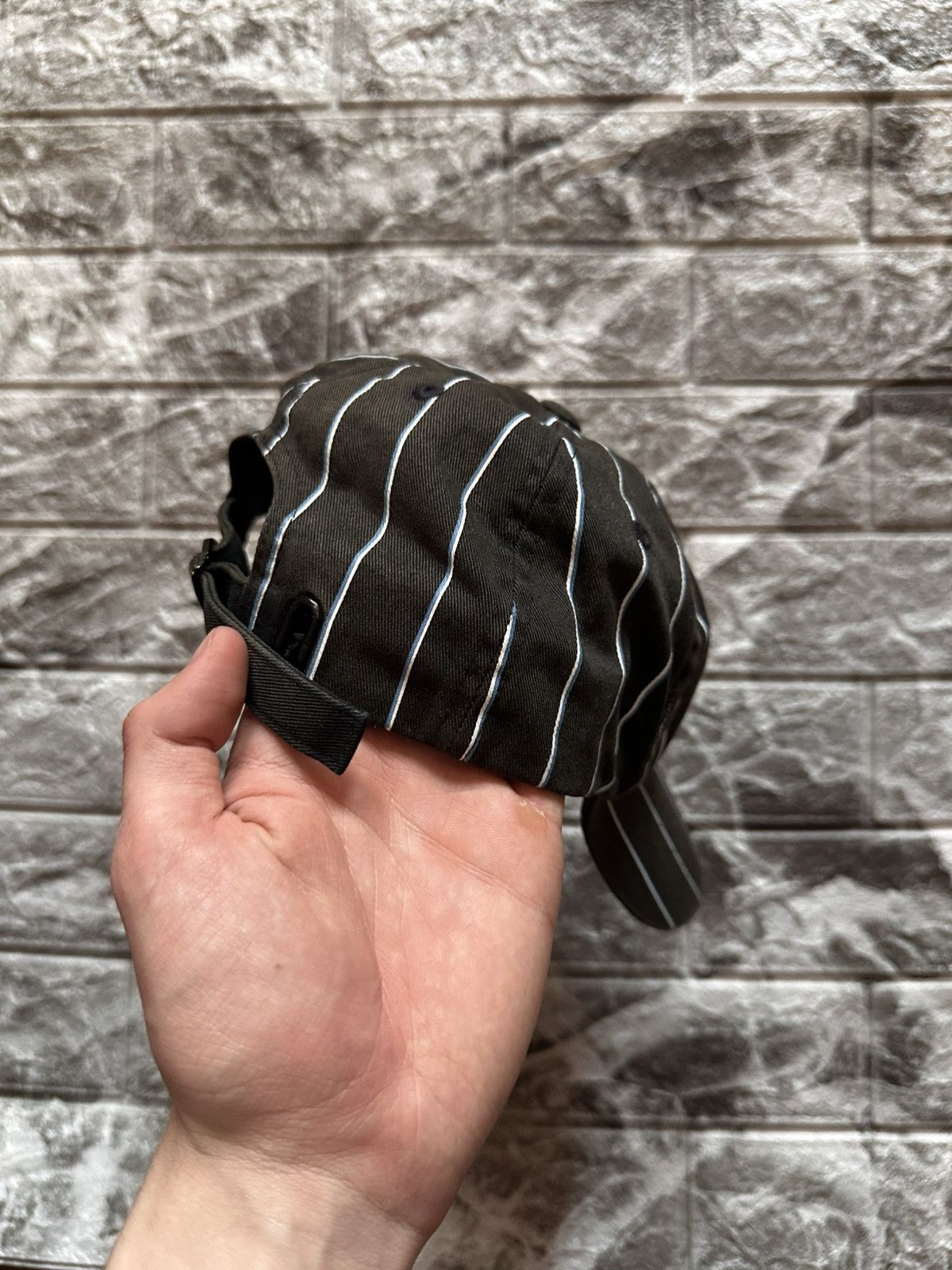 Karl Kani Vintage Karl Kani Faded Pinstripe Hat Signature Cap OS Y2K Size ONE SIZE - 4 Thumbnail