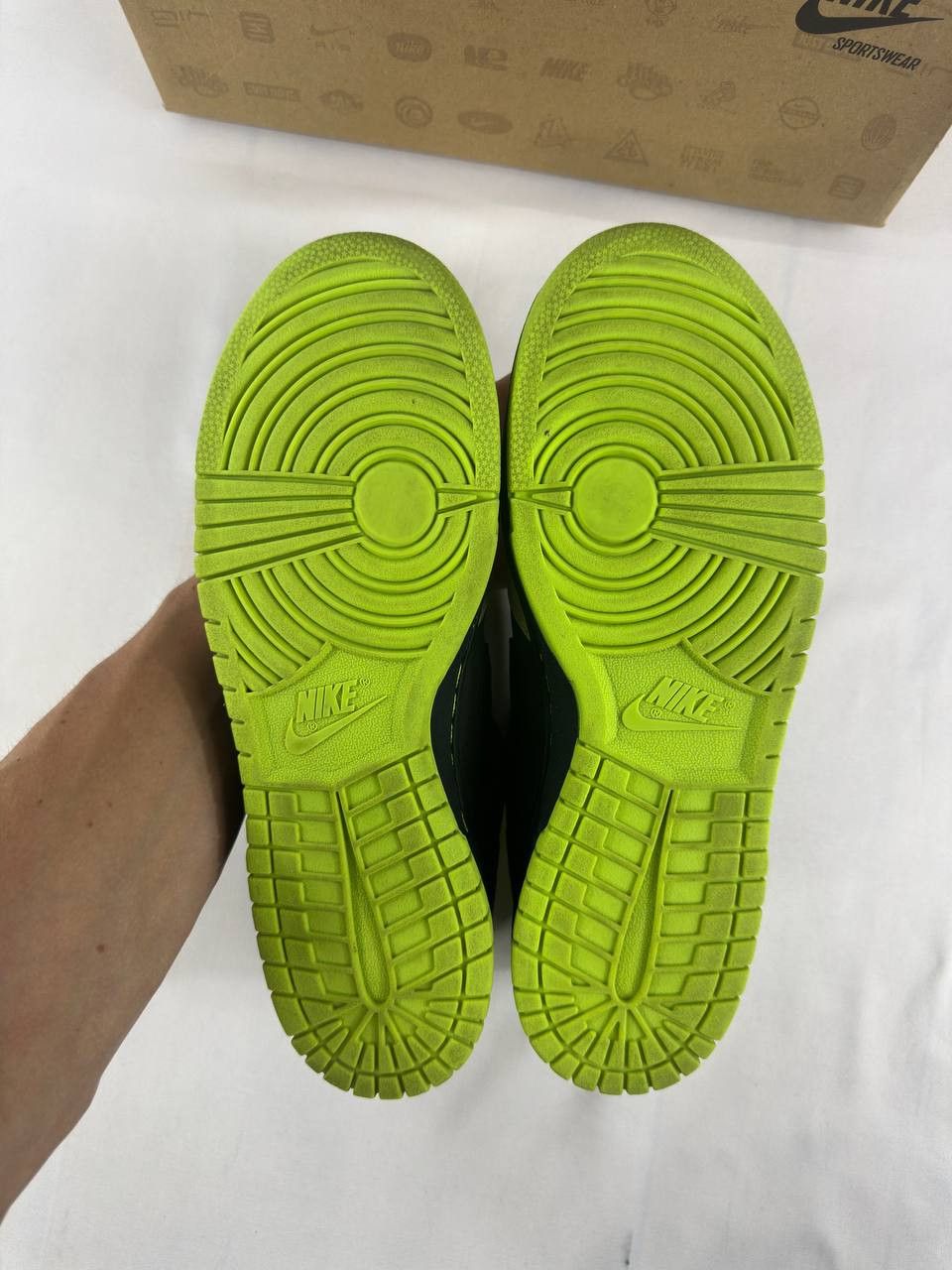 Nike Nike Big Nike 1 LE 2009 Grey Volt 366725-001 Size US 9 / EU 42 - 11 Thumbnail