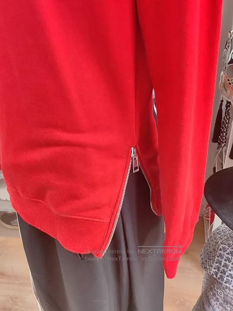 Raf Simons Raf Simons Red long-sleeved printed sweatshirt Size US S / EU 44-46 / 1 - 5 Thumbnail