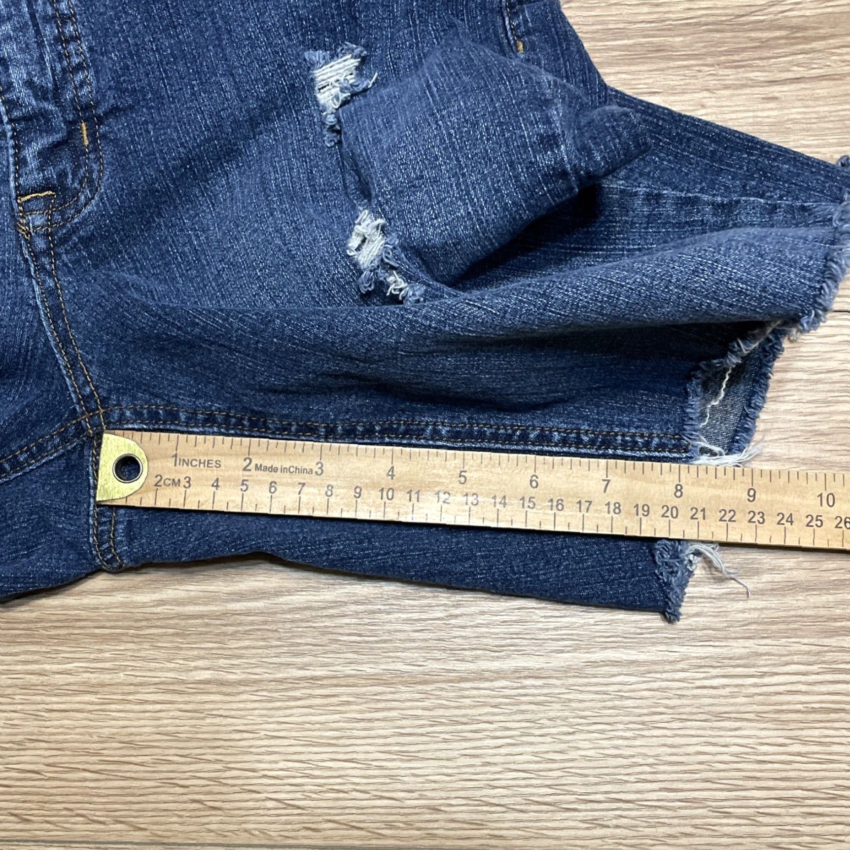 Vintage VINTAGE St John’s Bay Women’s Bermuda Shorts Size 6 Blue Stretch Denim Size 28" / US 6 / IT 42 - 7 Thumbnail