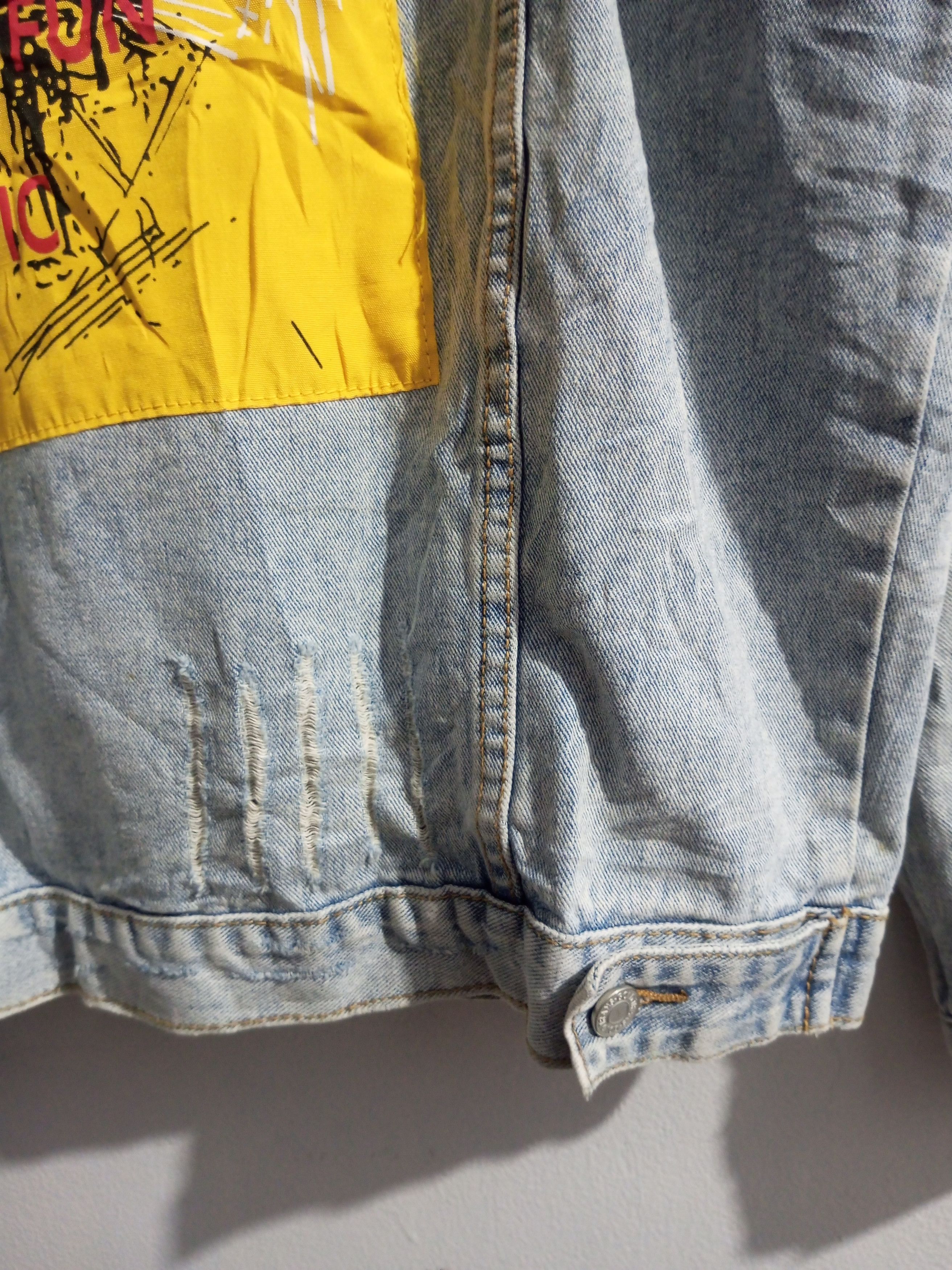 Japanese Brand × Vintage Vintage vampire weekend distressed denim trucker jacket Size US XL / EU 56 / 4 - 19 Thumbnail