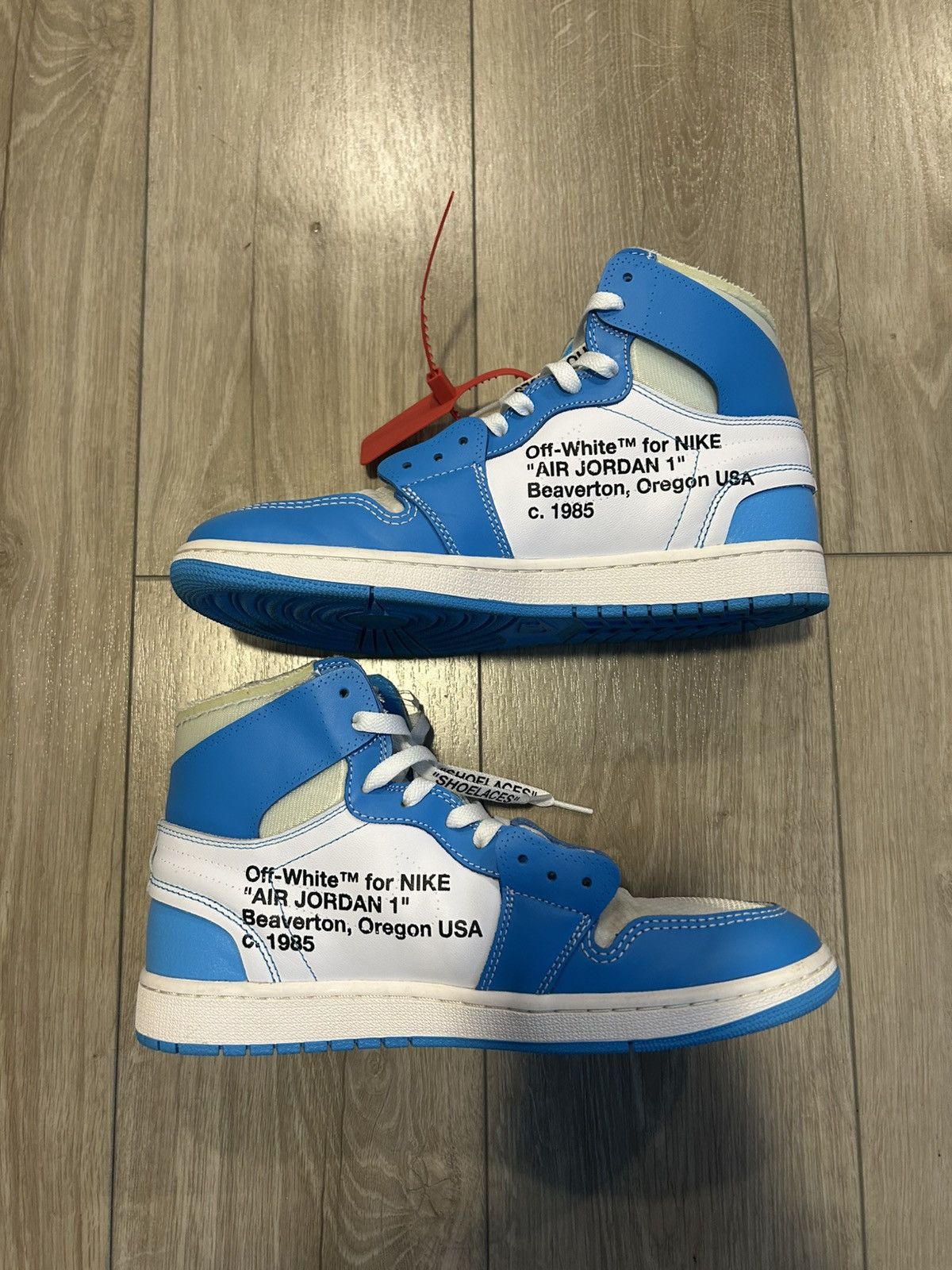 Nike × Off-White Off-White x Air Jordan 1 Retro High ‘OG UNC’ Size US 11 / EU 44 - 3 Thumbnail