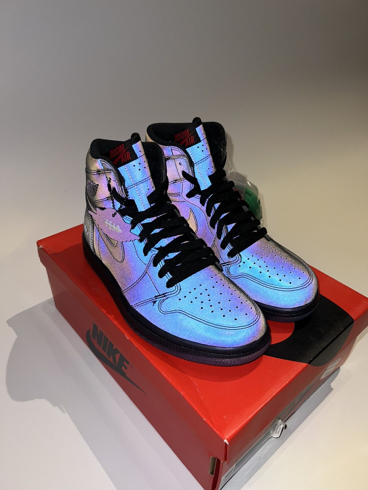 Nike *LAST PRICE DROP* BNIB 3M Air Jordan 1 High Zoom “Fearless” Size US 8.5 / EU 41-42 - 6 Thumbnail