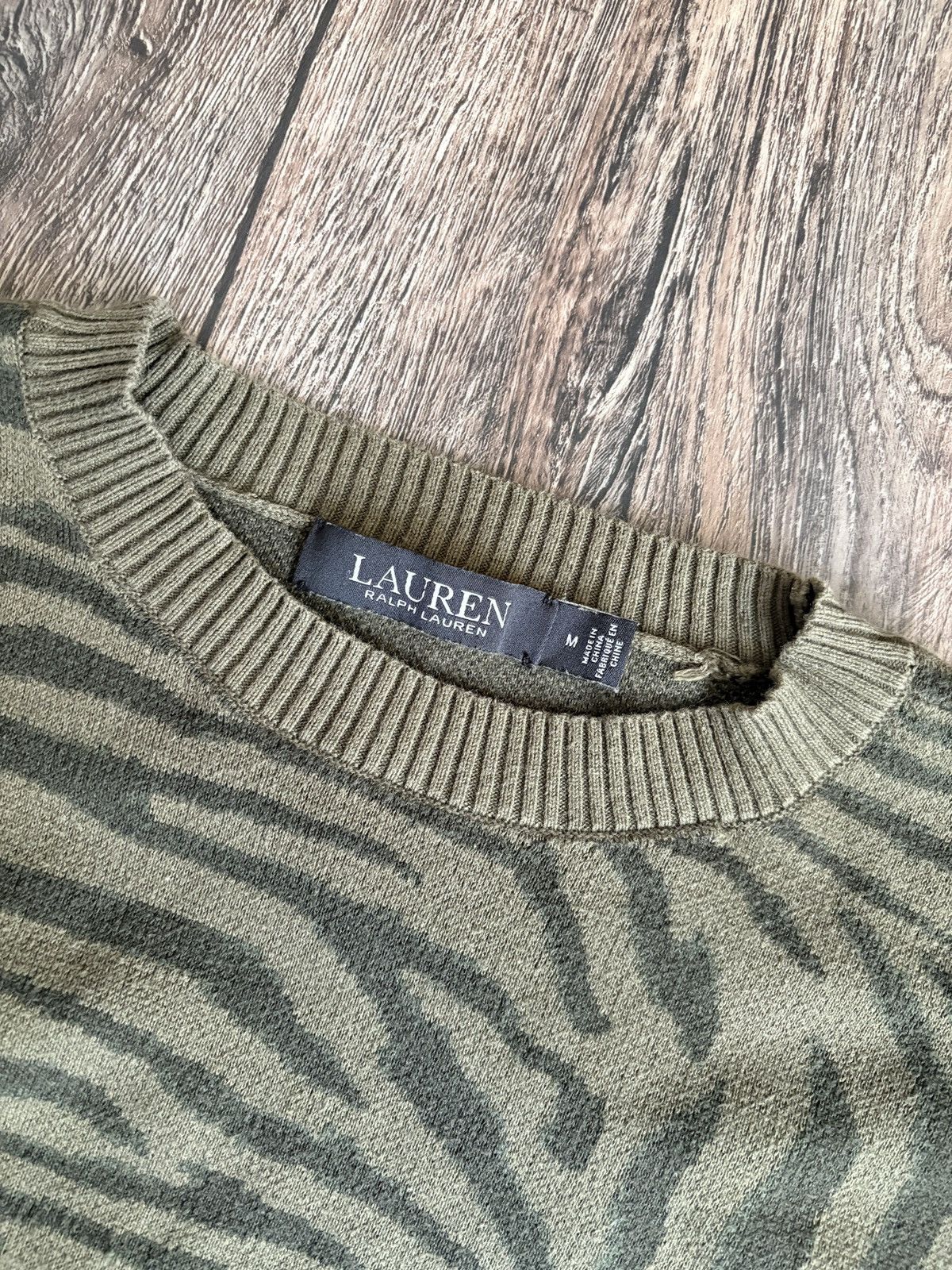 Ralph Lauren Black Label Ralph Lauren Black Label Zebra Army Pattern Sweater Size M Size M / US 6-8 / IT 42-44 - 2 Thumbnail