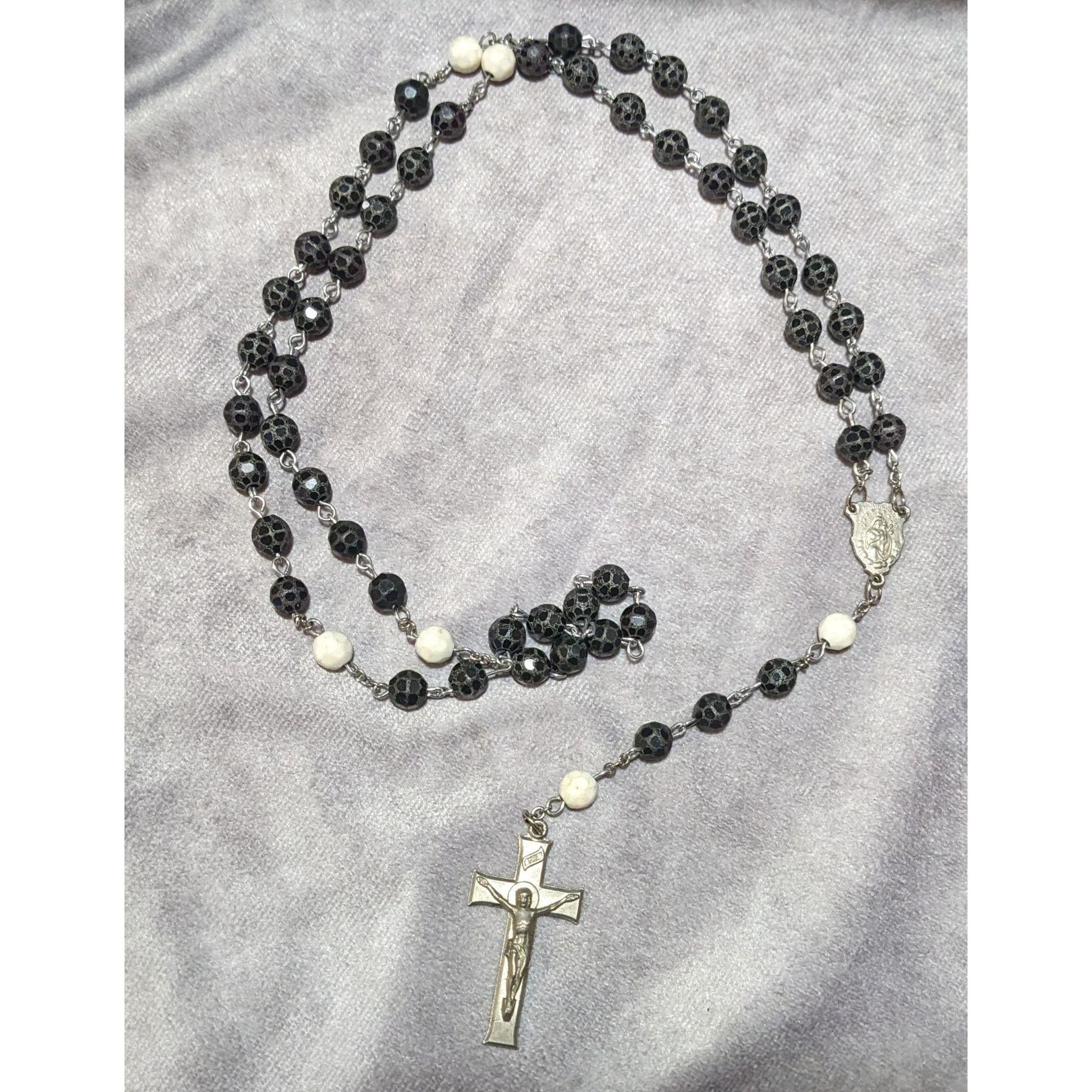 Other Vintage Black White And Silver Tone Textured Beaded Rosary N Size ONE SIZE - 8 Thumbnail