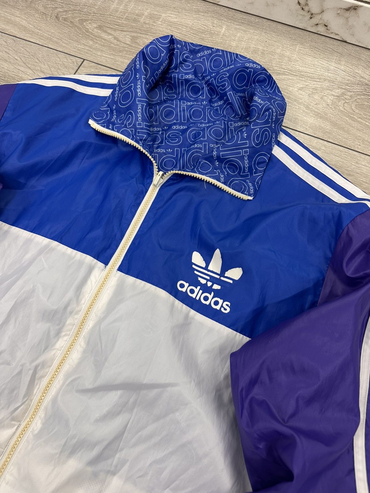 Adidas Adidas Nylon Stripped Track Jacket Windbreaker 2 in 1 Size US L / EU 52-54 / 3 - 6 Thumbnail