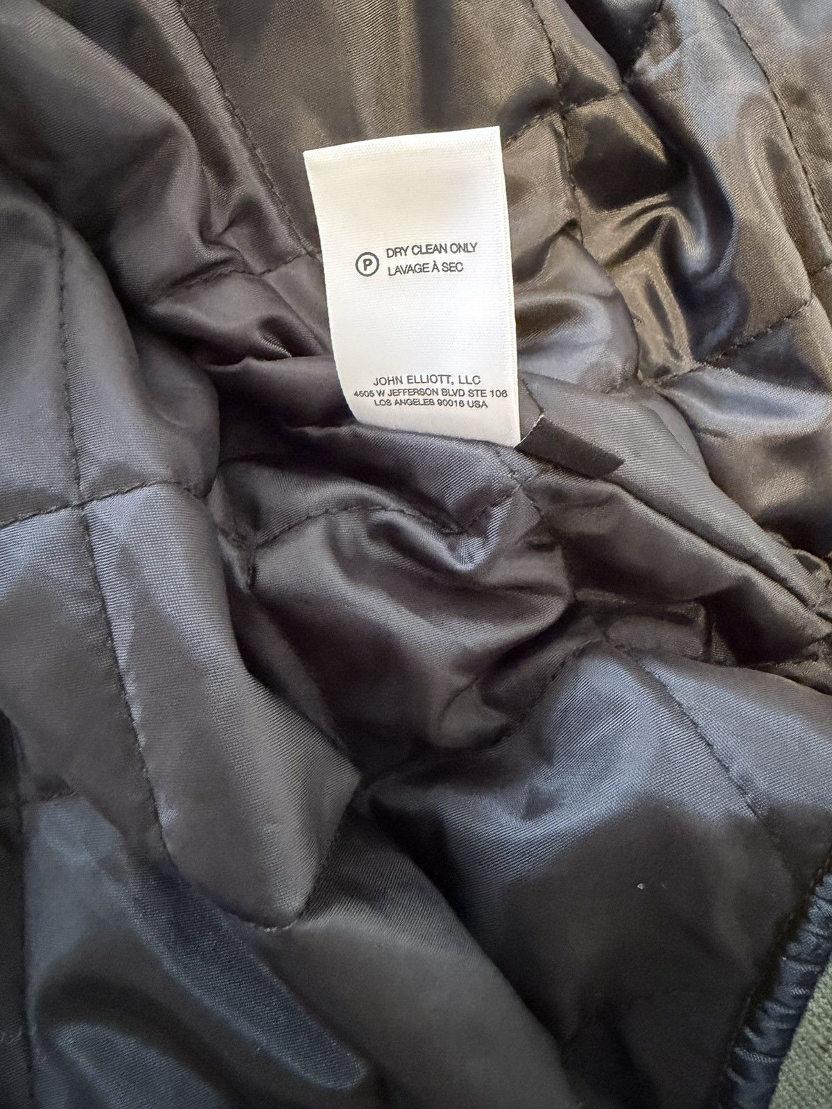 John Elliott John Elliott Bogota Bomber II Size US M / EU 48-50 / 2 - 6 Thumbnail