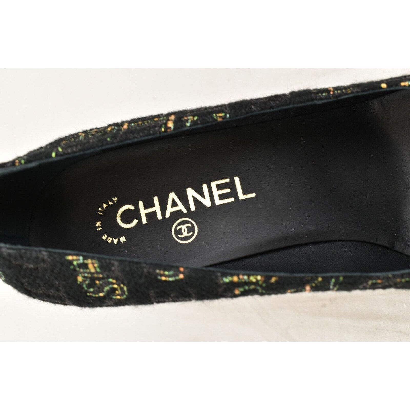 Chanel BLACK G31387 TWEED PATENT LEATHER CAP TOE LOGO BOW PUMPS 40 Size US 10 / IT 40 - 10 Thumbnail