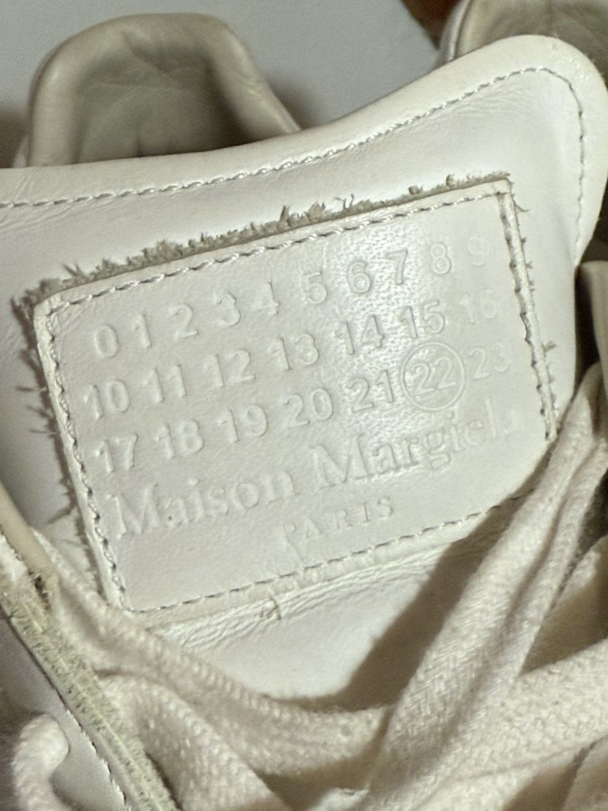 Maison Margiela Maison Martin Margiela GAT Size US 12 / EU 45 - 10 Thumbnail
