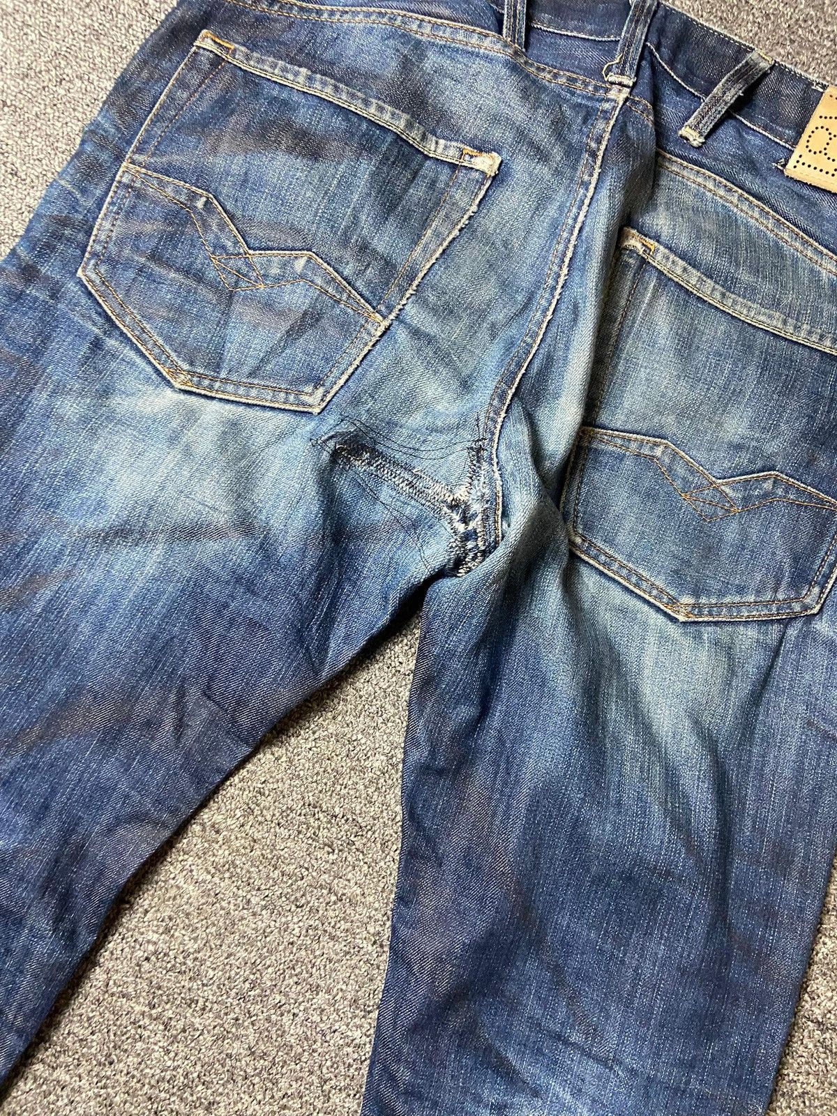 Replay Vintage REPLAY Regular Fit Jeans (143) Size US 34 / EU 50 - 5 Thumbnail