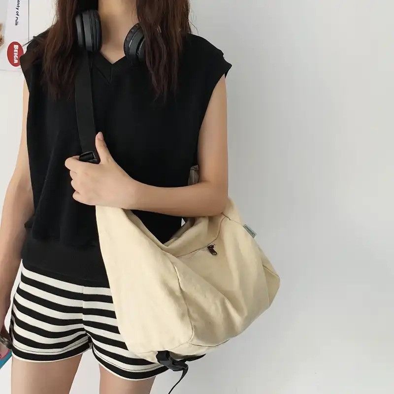 Japanese Brand Leisure Canvas Shoulder Bag Size ONE SIZE - 2 Thumbnail