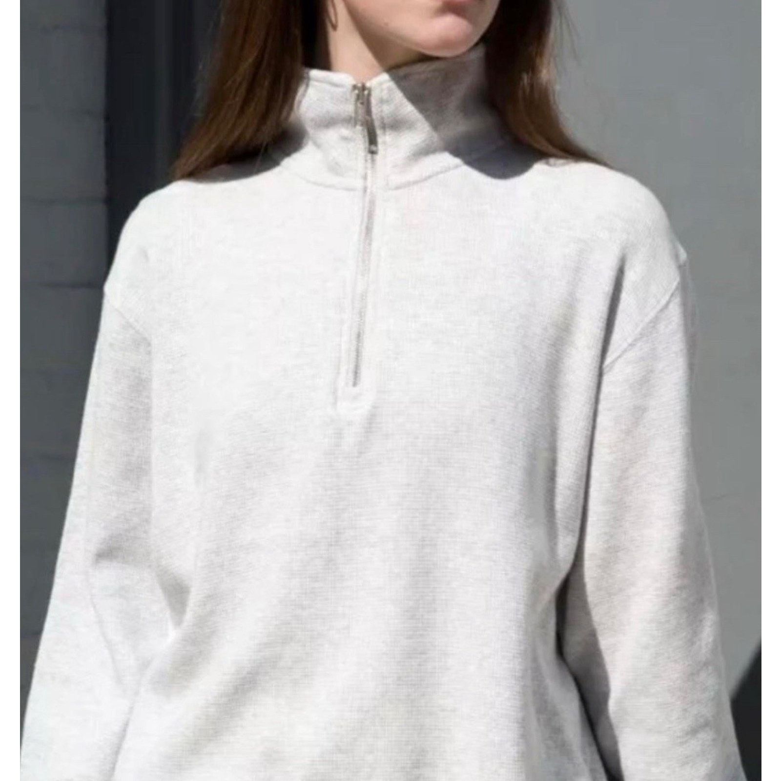 Brandy Melville Brandy Melville Thermal Y2K Pullover Sweatshirt S A001305 Size S / US 4 / IT 40 - 1 Thumbnail