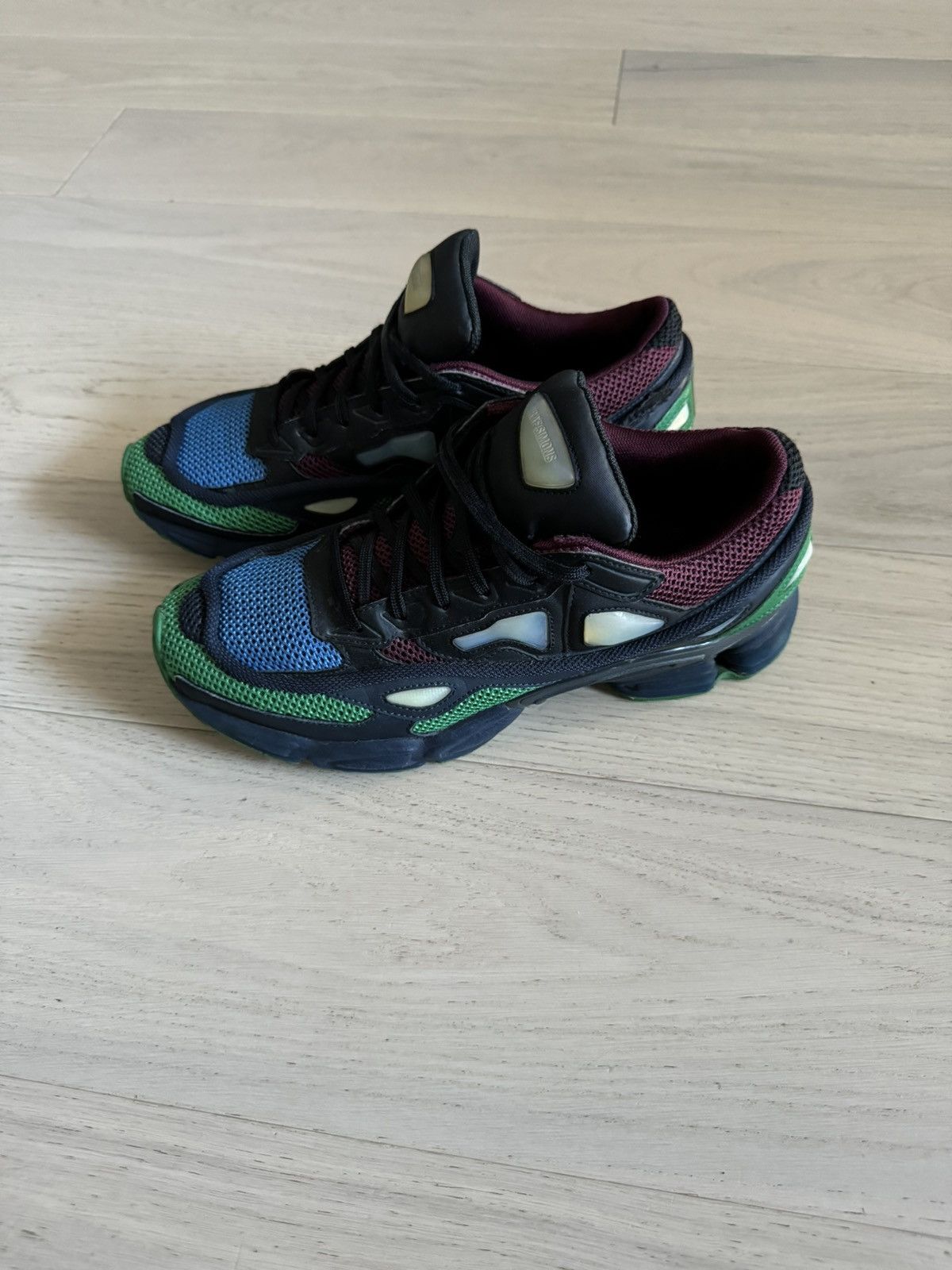 Adidas × Raf Simons Adidas X Raf Simons Green Blue Ozweego 2 Runner Size US 9.5 / EU 42-43 - 5 Thumbnail