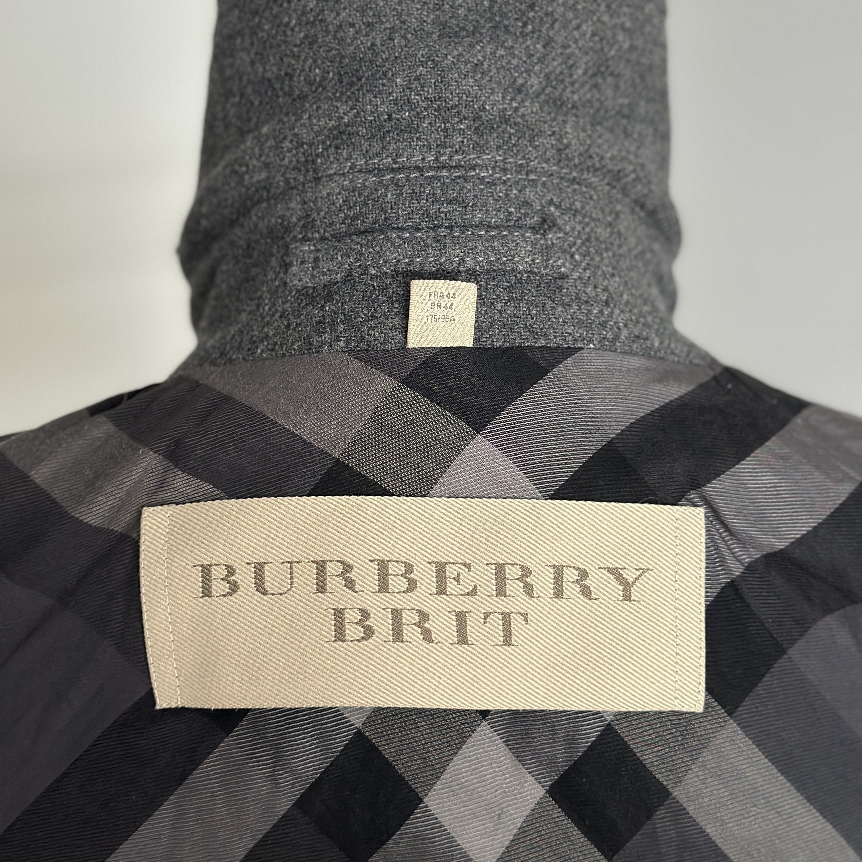 Burberry BURBERRY BRIT Women's Wool Coat Grey UK14 US12 ITA48 GER42 Size L / US 10 / IT 46 - 16 Thumbnail