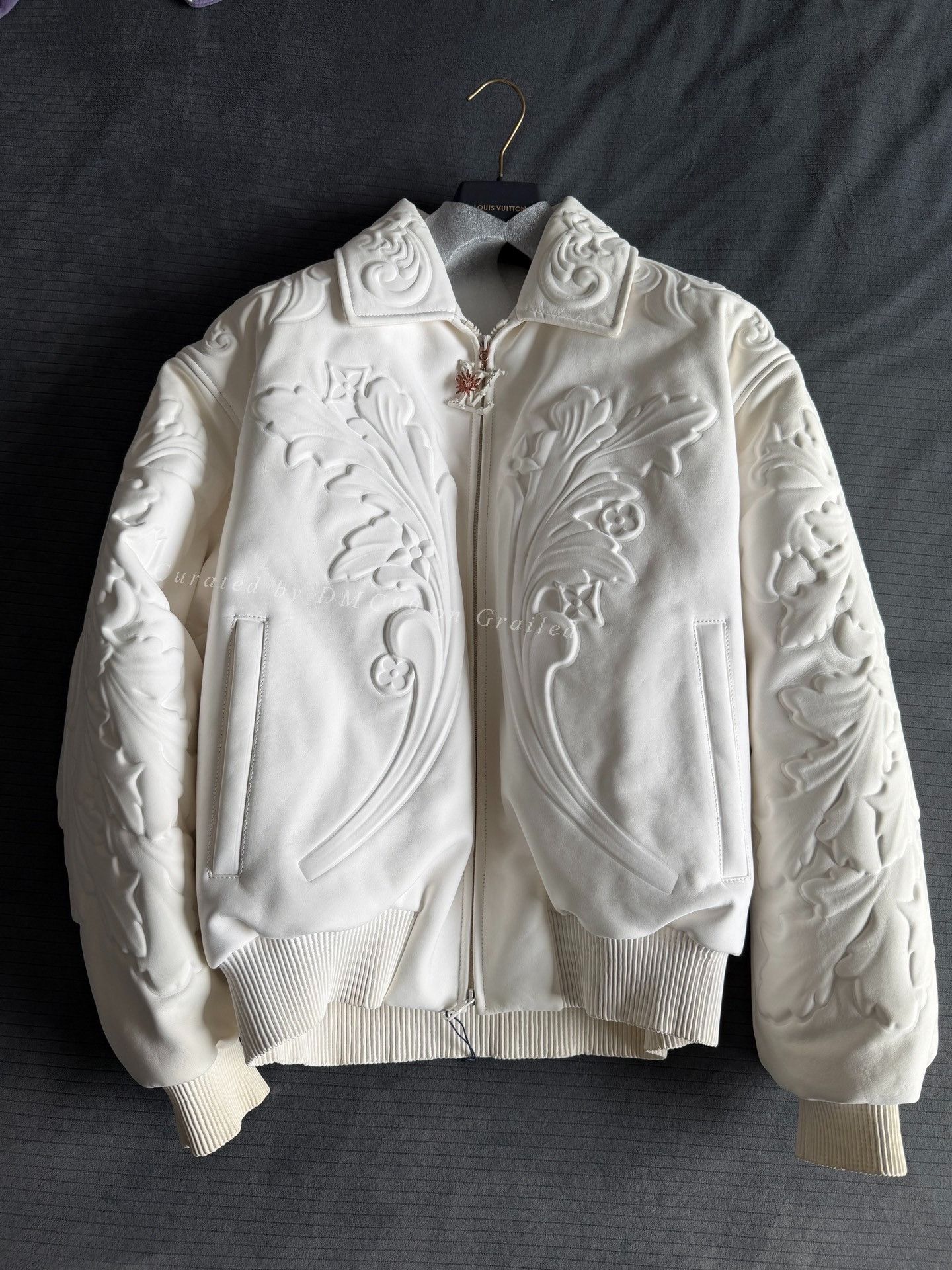 Louis Vuitton LV White Embossed Leather Jacket Size US M / EU 48-50 / 2 - 1 Thumbnail