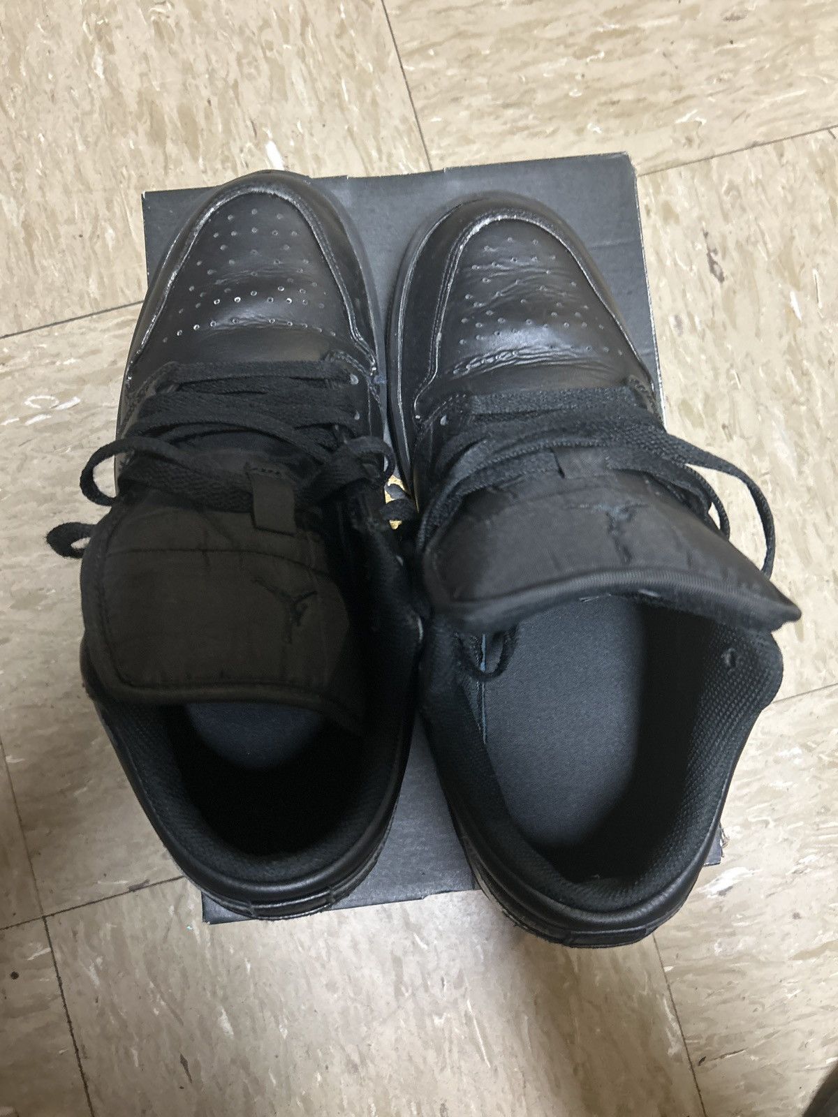 Jordan Brand Jordan 1 Low Triple Black Size (8.5)(2022) Very Worn Size US 8.5 / EU 41-42 - 8 Thumbnail