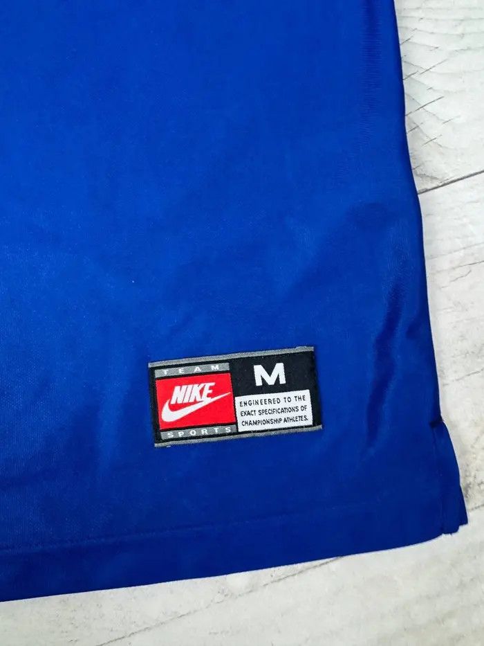 Nike Vintage Nike Rangers Glasgow 1997 1999 Home Shirt Jersey Size US M / EU 48-50 / 2 - 4 Thumbnail