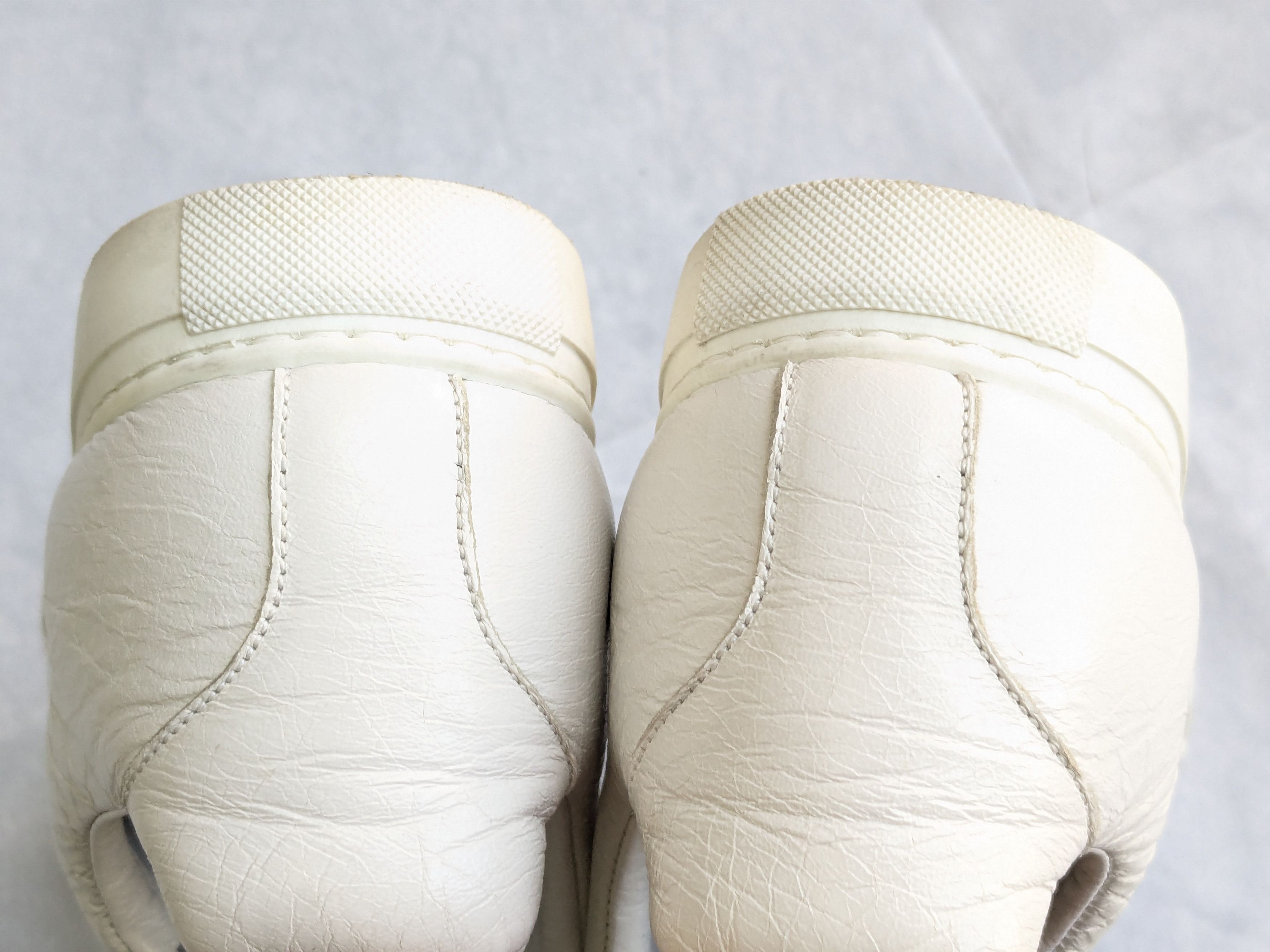 Balenciaga Arena White 8 Low Tops Leather