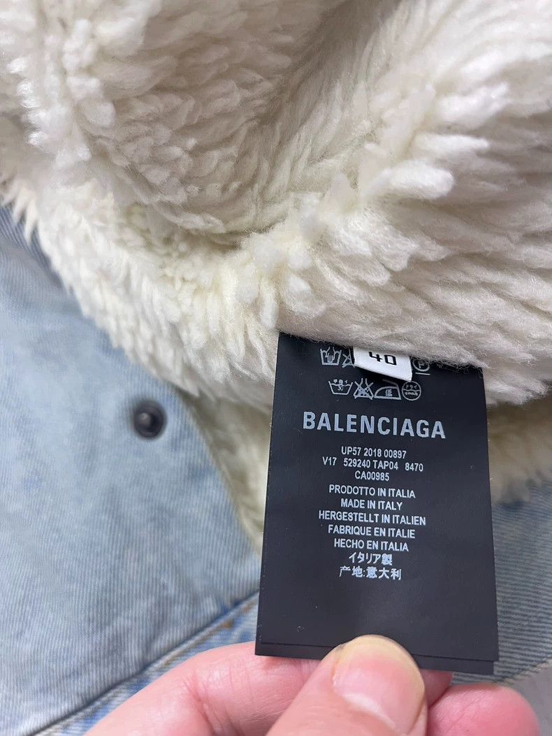 Balenciaga Balenciaga Denim cake down jacket Size US XXS / EU 40 - 9 Thumbnail