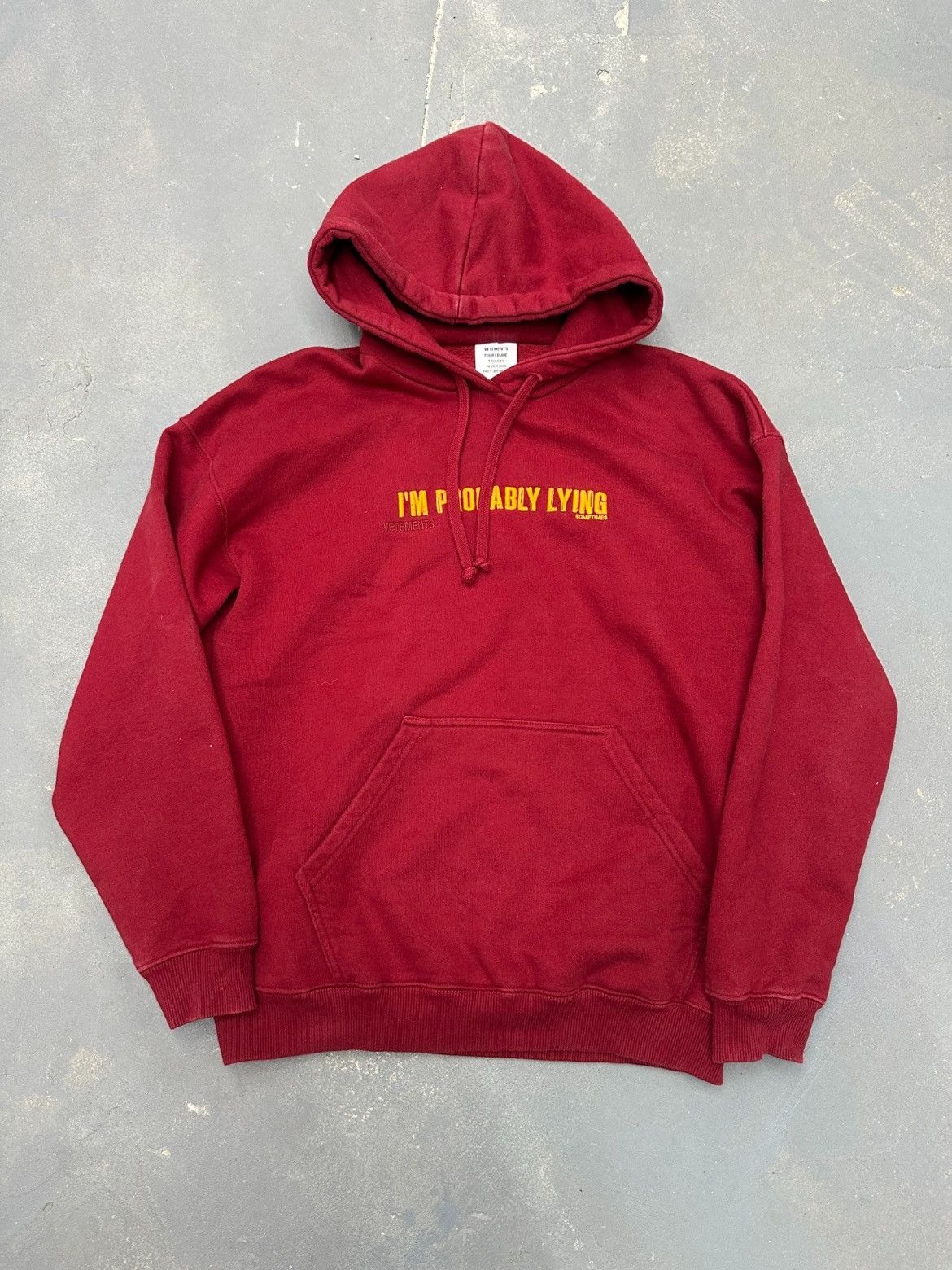 Image of Vetements 19Fw “I'm Probably Lying” Hoodie in Red, Men's (Size Small)