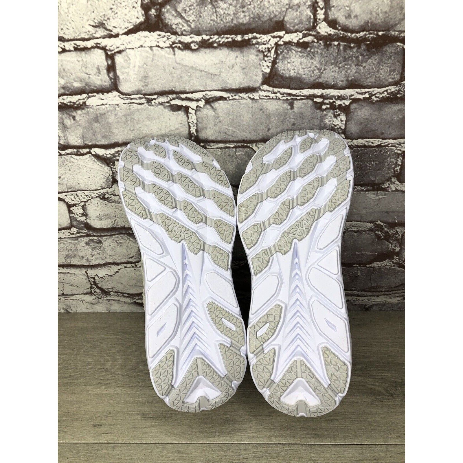 Hoka HOKA Project Clifton Blanc de Blanc Lunar Rock White Mesh Ce Size US 9 / IT 39 - 9 Thumbnail