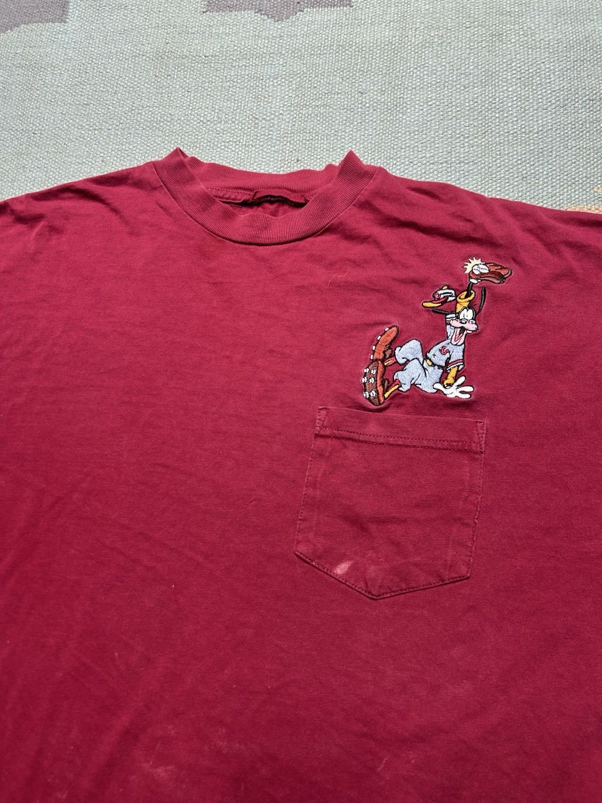 Vintage Vintage pocket t shirt goofy Disney cartoon embroidered XL Size US XL / EU 56 / 4 - 4 Thumbnail