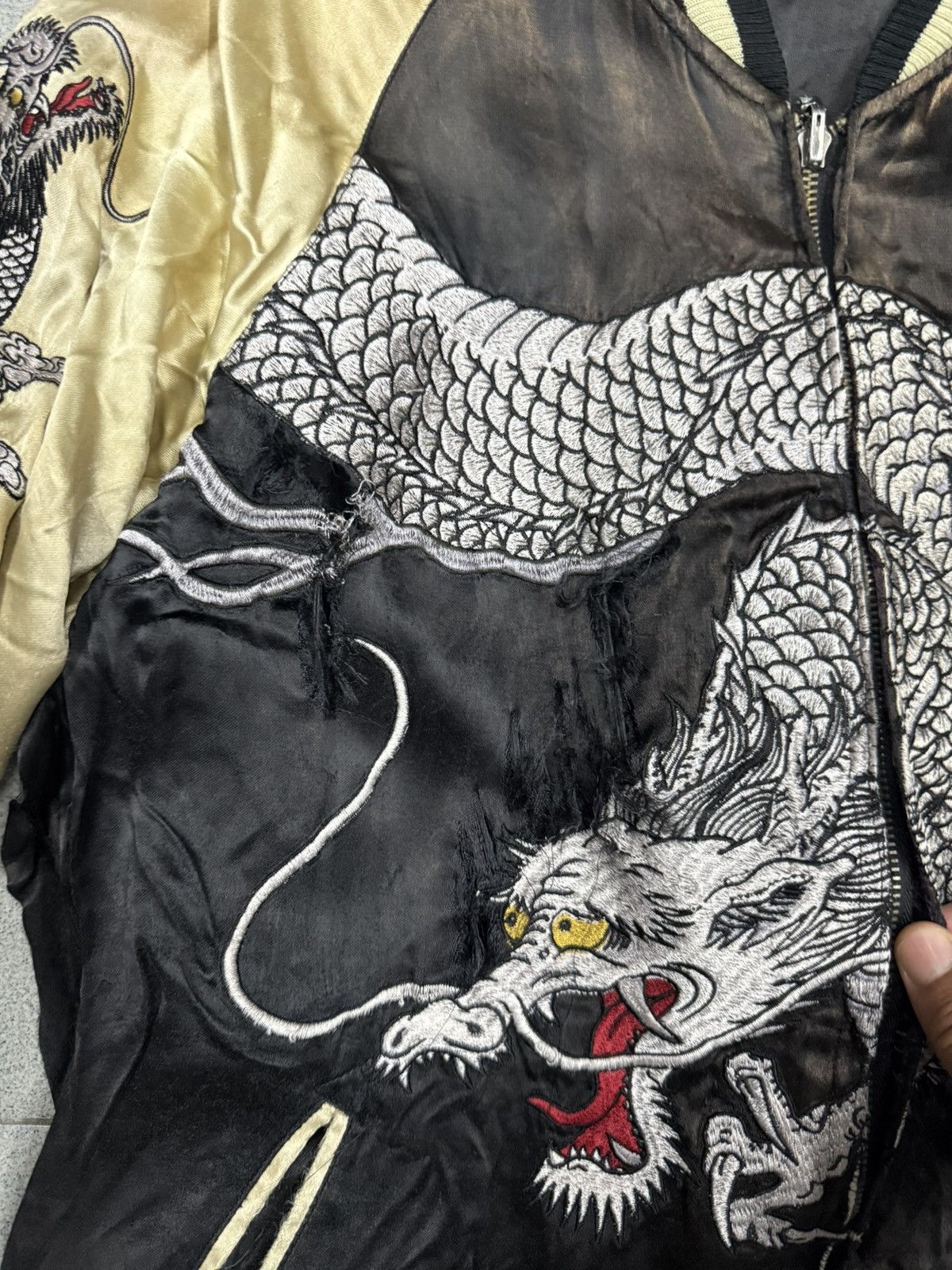 Japanese Brand VTG Ripped SUKAJAN Dragon Jacket Size US L / EU 52-54 / 3 - 6 Thumbnail