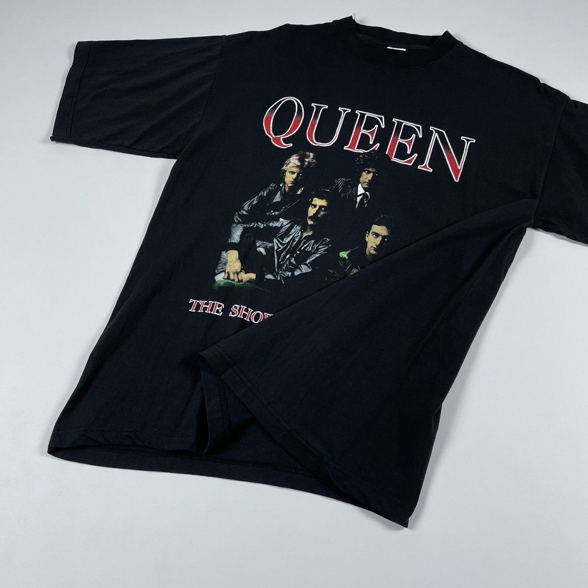 Vintage Vintage Queen Freddie Mercury tee show must go on Size US L / EU 52-54 / 3 - 4 Thumbnail