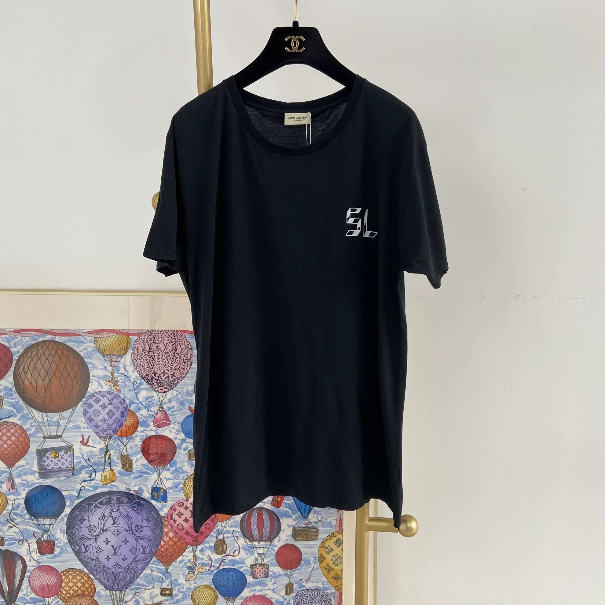 Saint Laurent Paris Saint Laurent Black Print Tee L Size L / US 10 / IT 46 - 1 Thumbnail