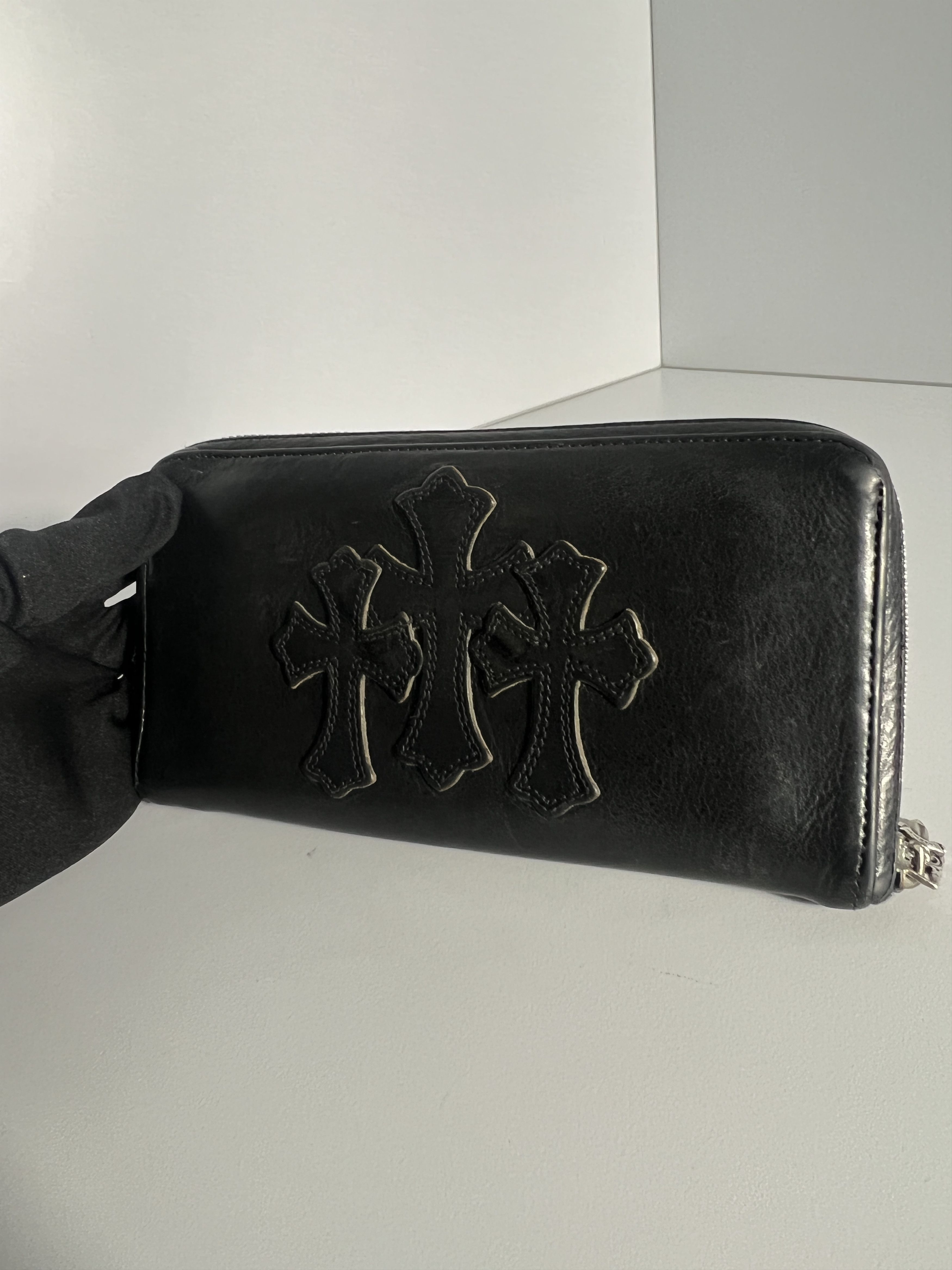 Chrome Hearts Chrome Hearts Cemetery Cross Patch Zip Wallet Black Size ONE SIZE - 1 Thumbnail