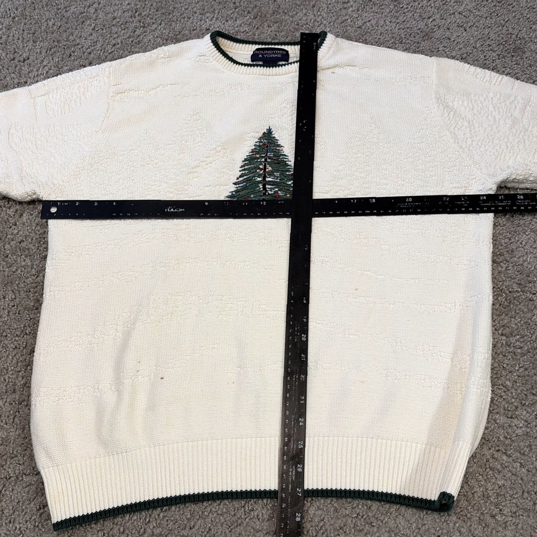 Roundtree & Yorke VINTAGE Roundtree & Yorke Christmas Tree White Green Cotton Knit XL Sweater Size US XL / EU 56 / 4 - 6 Thumbnail
