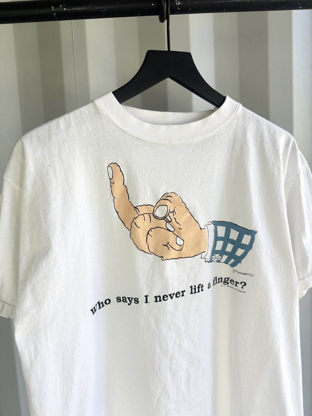 Vintage Who Says I Never Lift a Finger Shirt Distressed Faded Size US XL / EU 56 / 4 - 1 Thumbnail