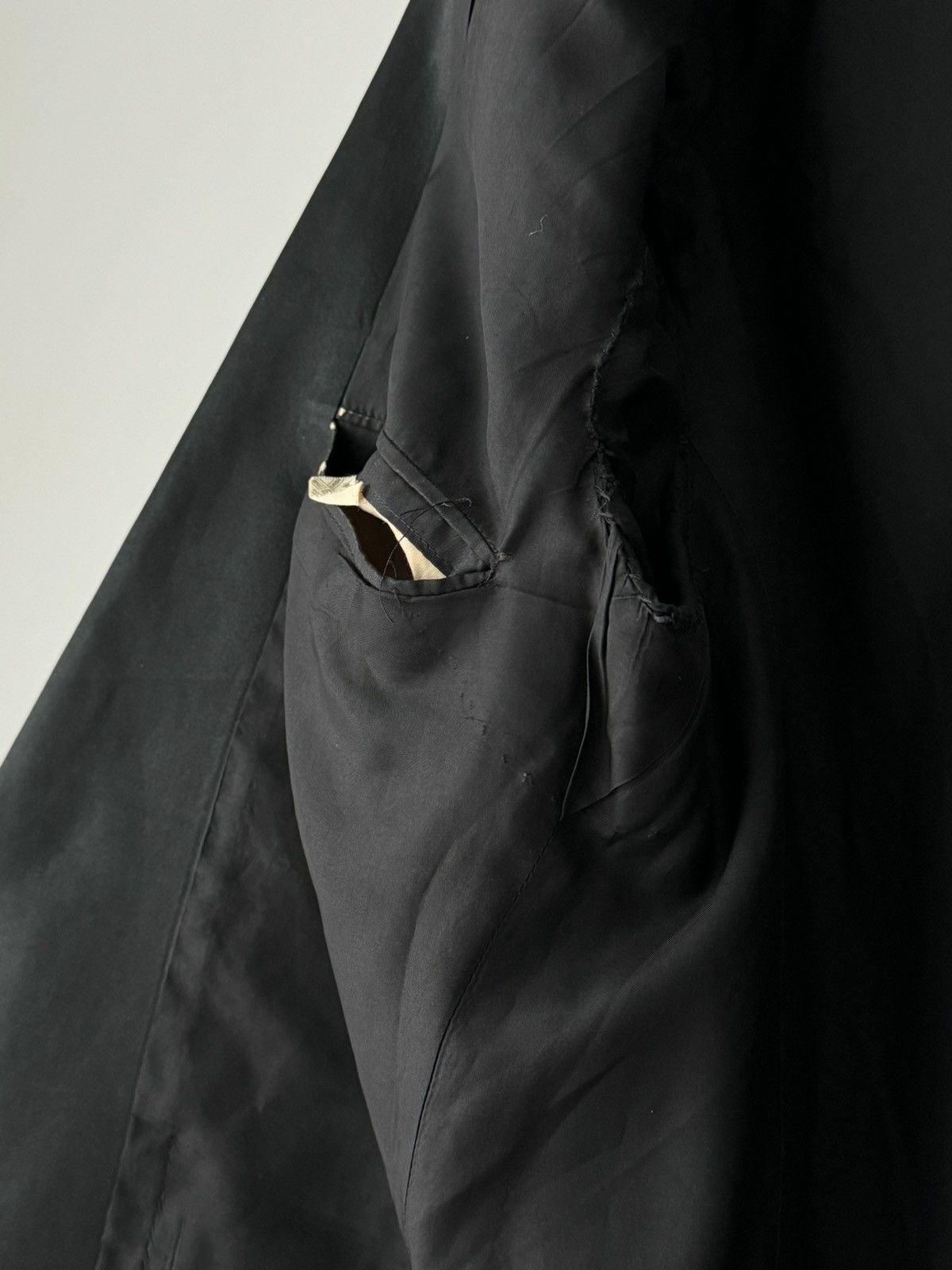 Vintage ≈1960s Vintage American ‘Union Label’ Tuxedo Blazer Jacket Size 42R - 6 Thumbnail