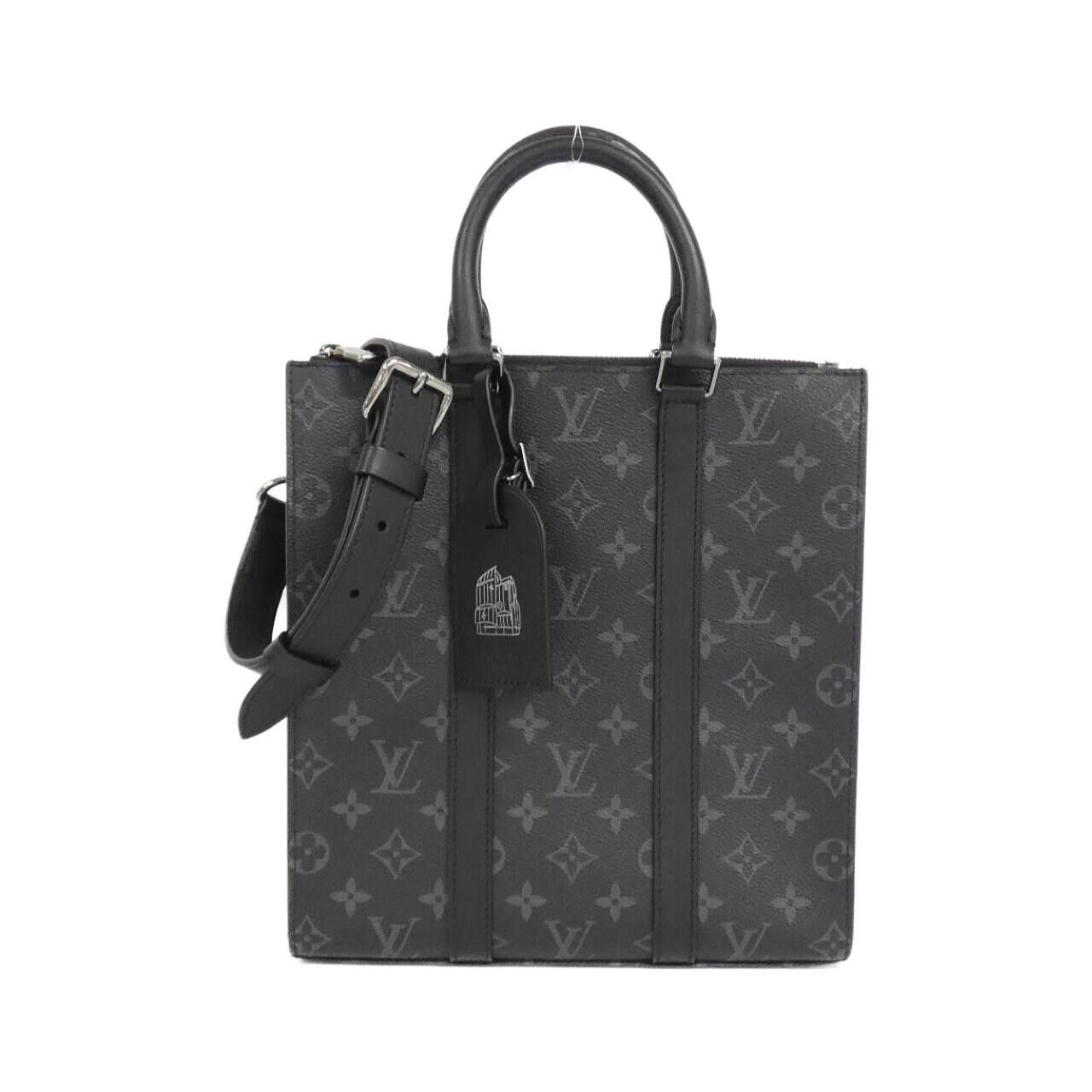 Louis Vuitton Louis Vuitton Louis Vuitton Monogram Crossbody Bag Canvas Crossbody Bag M46098 DUTY FREE for USA Size ONE SIZE - 1 Thumbnail