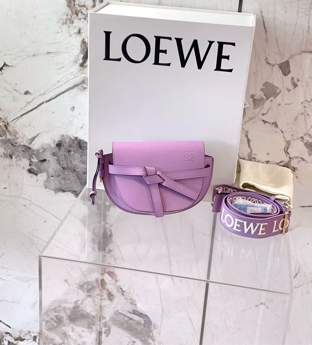 Loewe Pre-loved Bag Very good condition Size ONE SIZE - 1 Thumbnail