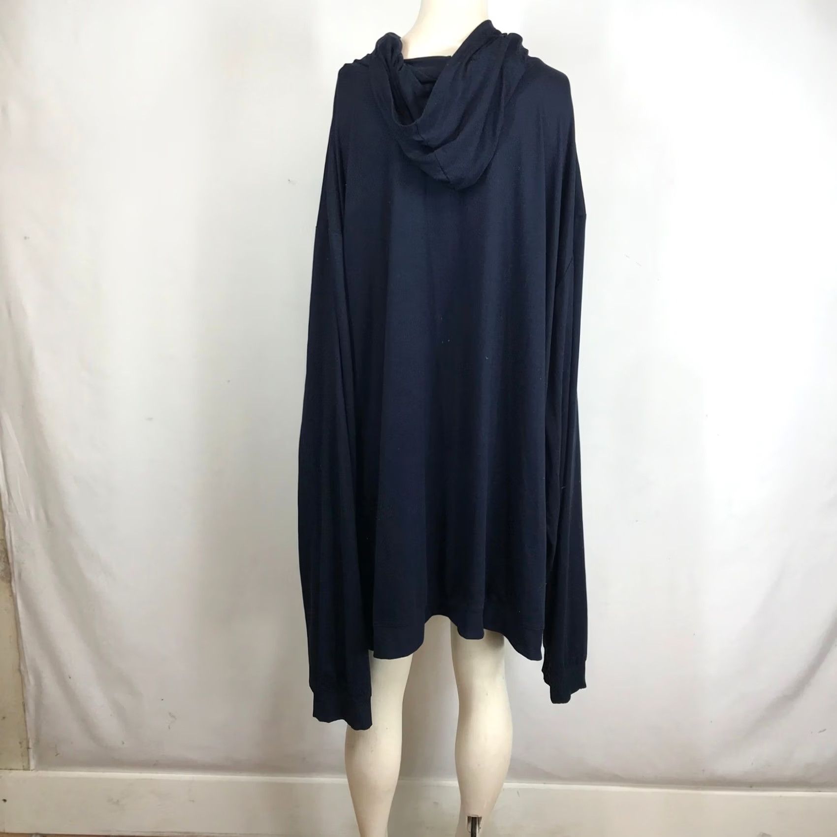 SKIMS Skims Navy Blue Lightweight Hooded Long Sleeve Top Big 5X Mens Hooded Long Sleeve Lightweight Top Navy Blue 5X Size US XXL / EU 58 / 5 - 5 Thumbnail