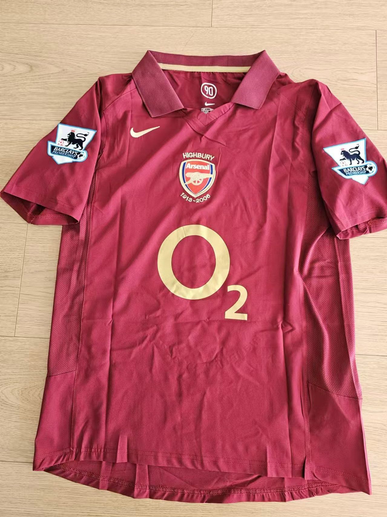 Other Thierry Henry Jersey 2005 Arsenal Size US M / EU 48-50 / 2 - 2 Thumbnail