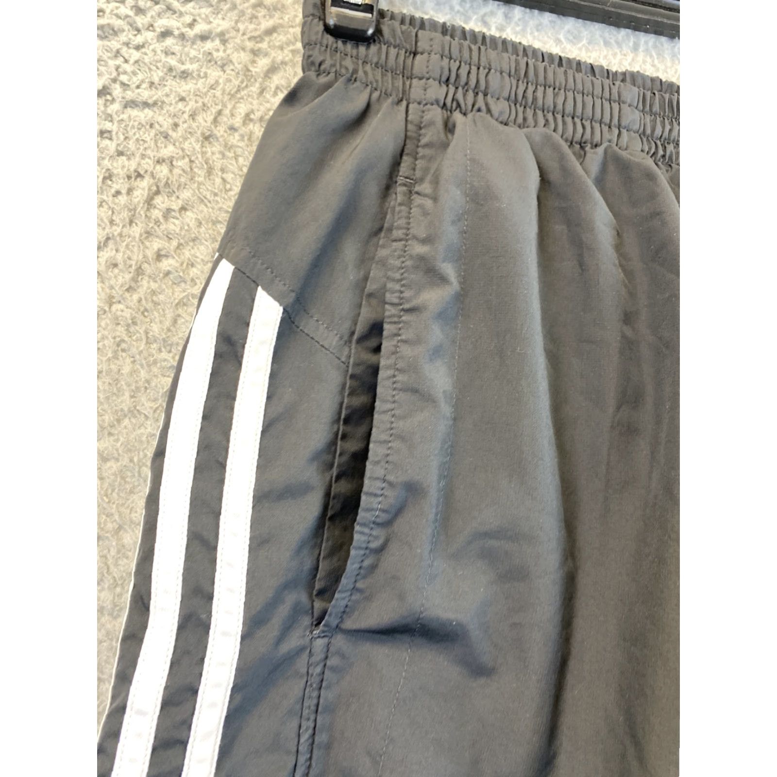Adidas Adidas Track Pants Adult Medium Black/White 3-Stripe Drawstring Regular Fit Mens Size US 31 - 5 Thumbnail