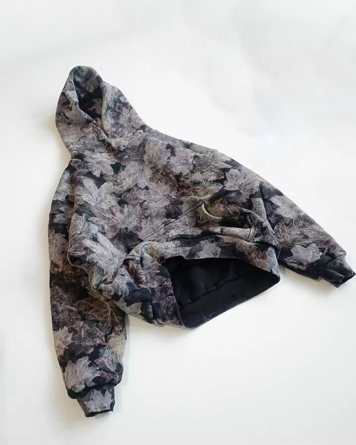 Japanese Brand Y2K Leaf Pattern Camouflage Hoodie Size US L / EU 52-54 / 3 - 2 Thumbnail